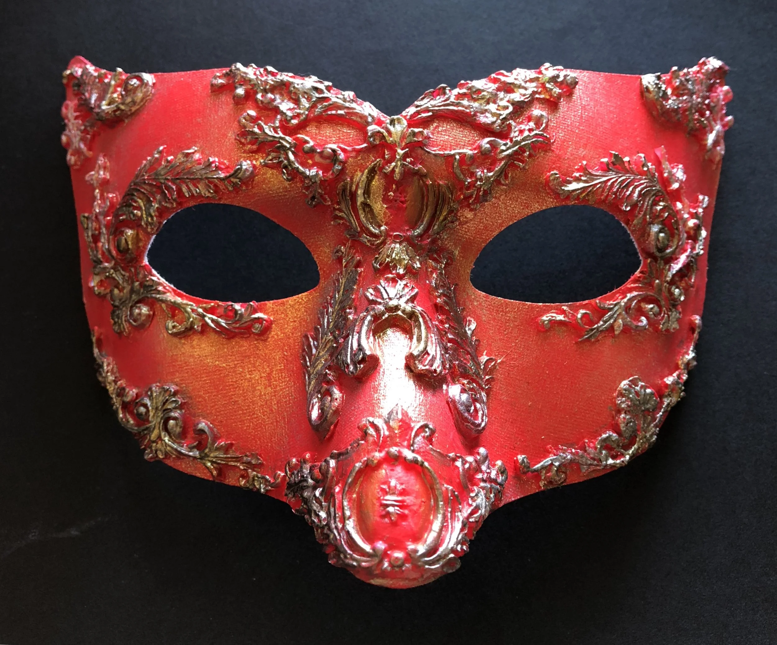 Scarlet Sparkle Traditional Venetian Mask