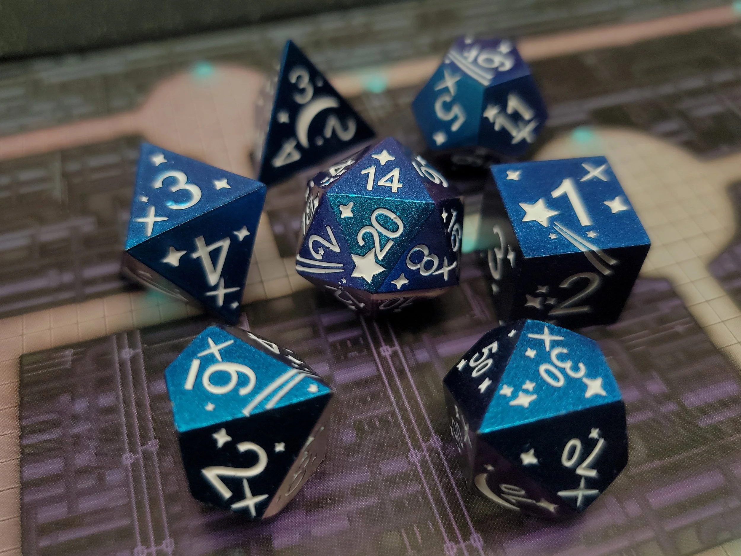 White Stars on Iridescent Blue Metal Dice