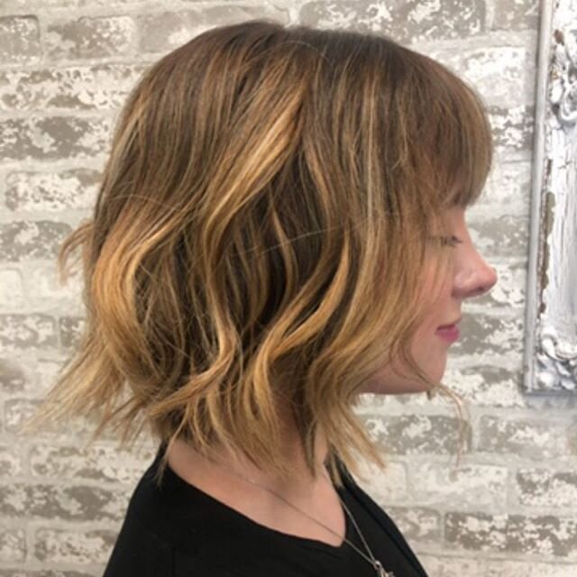 Transformation Tuesday! Moving into a more modern look with a blunt baseline and a multi tonal balayage!  Color and style by @christina_marie_wanderlust cut by @kiahrain  #atlantahairstylist #atlanta #hairstyles  #balayage #hair