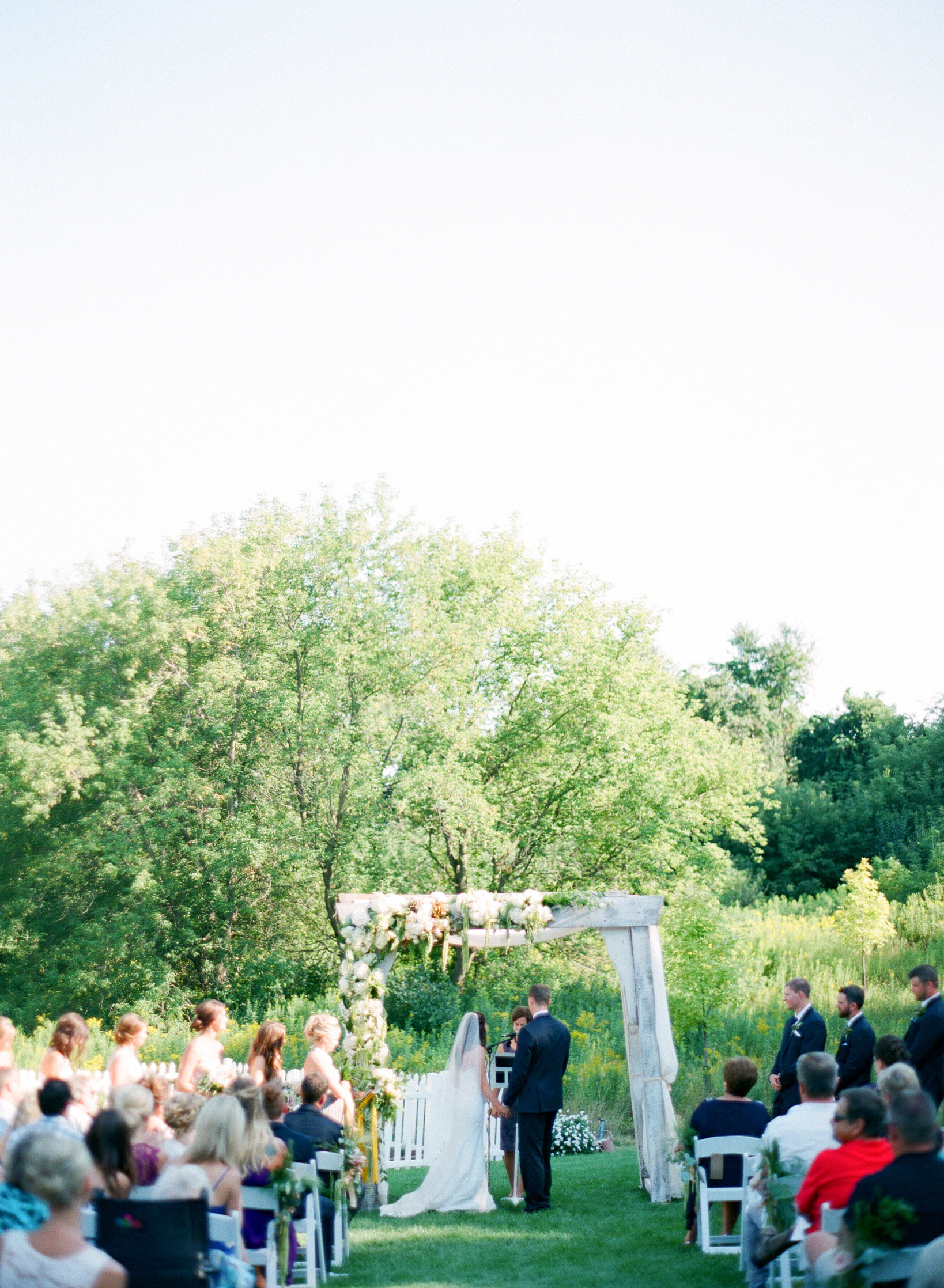outdoor-wedding-ceremony