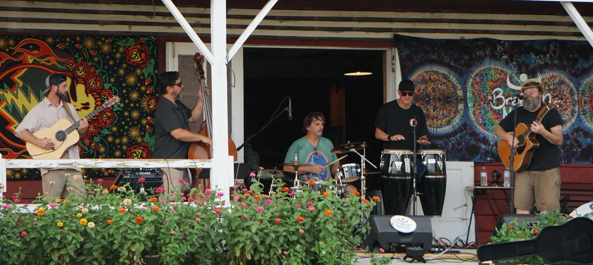Brahman Noodles Funk It Up at the Art Oasis on Friday Night!