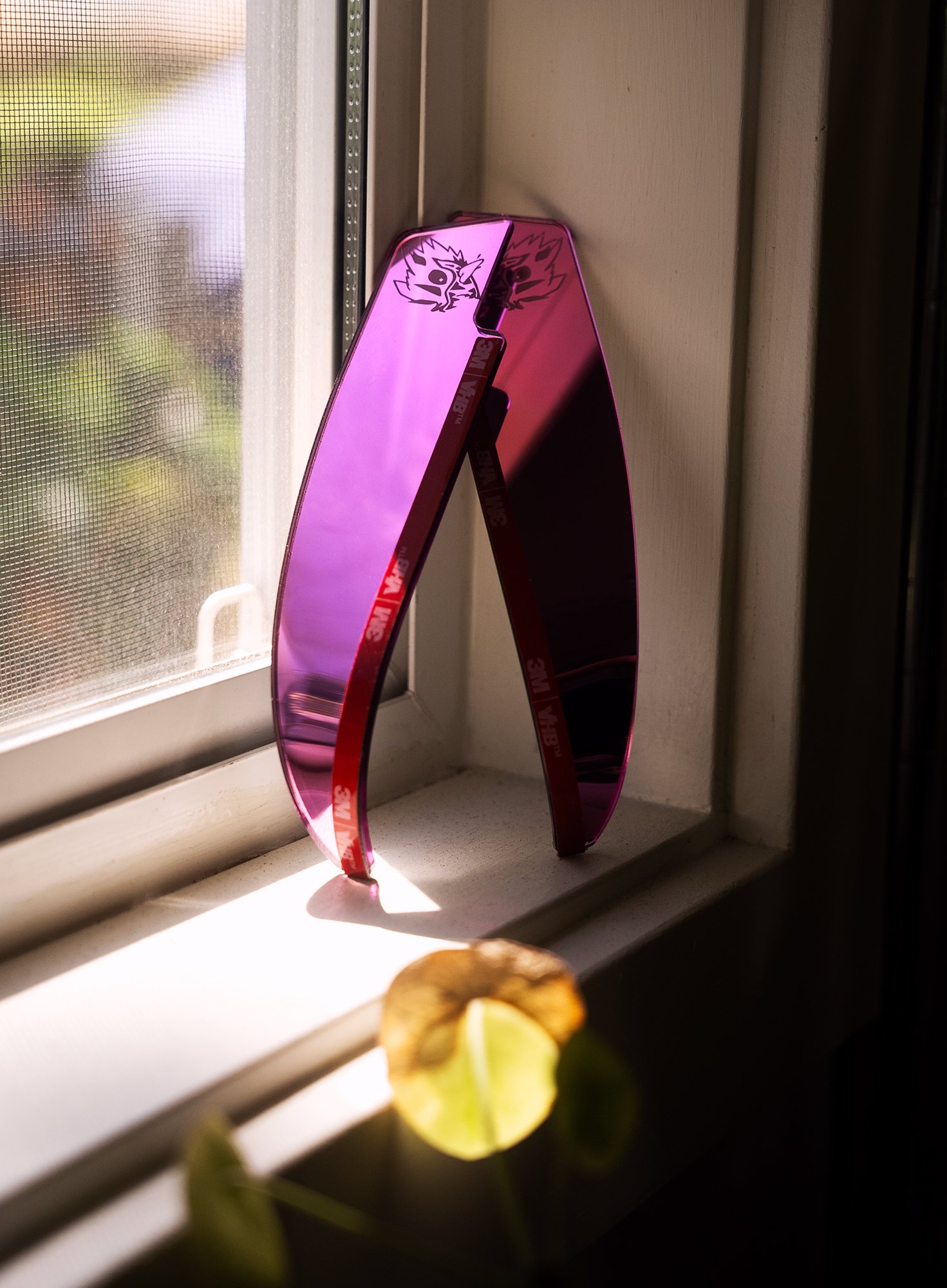 3_PinkChromeVisors.jpg