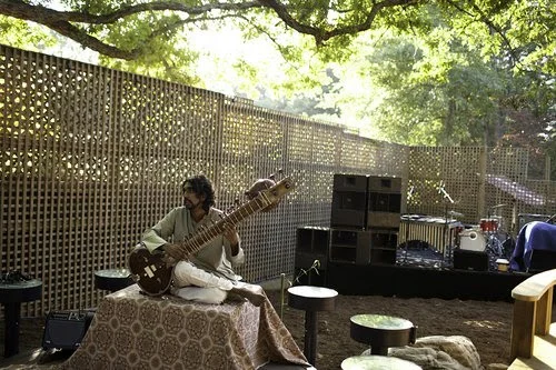 sitar-player2.jpg