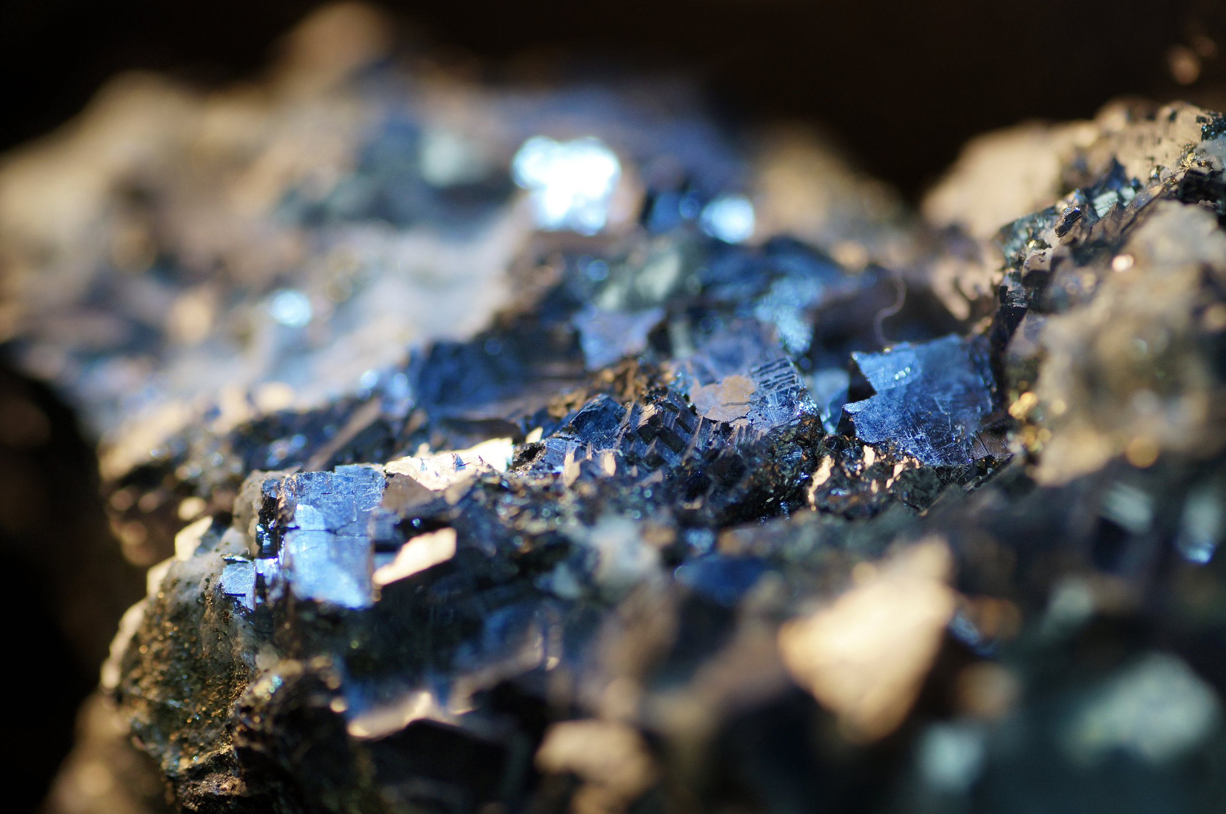   Targeting High Grade Gold Deposits in Australia  