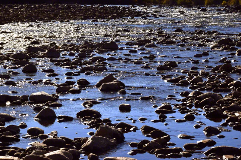 RIVER ROCKS