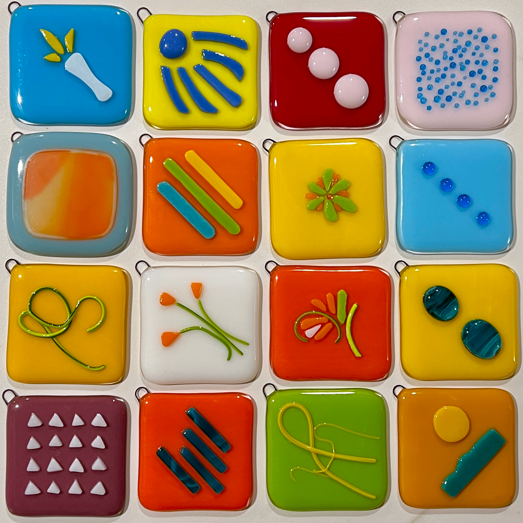 MobileSquares-DiamondTacked-28thru43-April2026.png