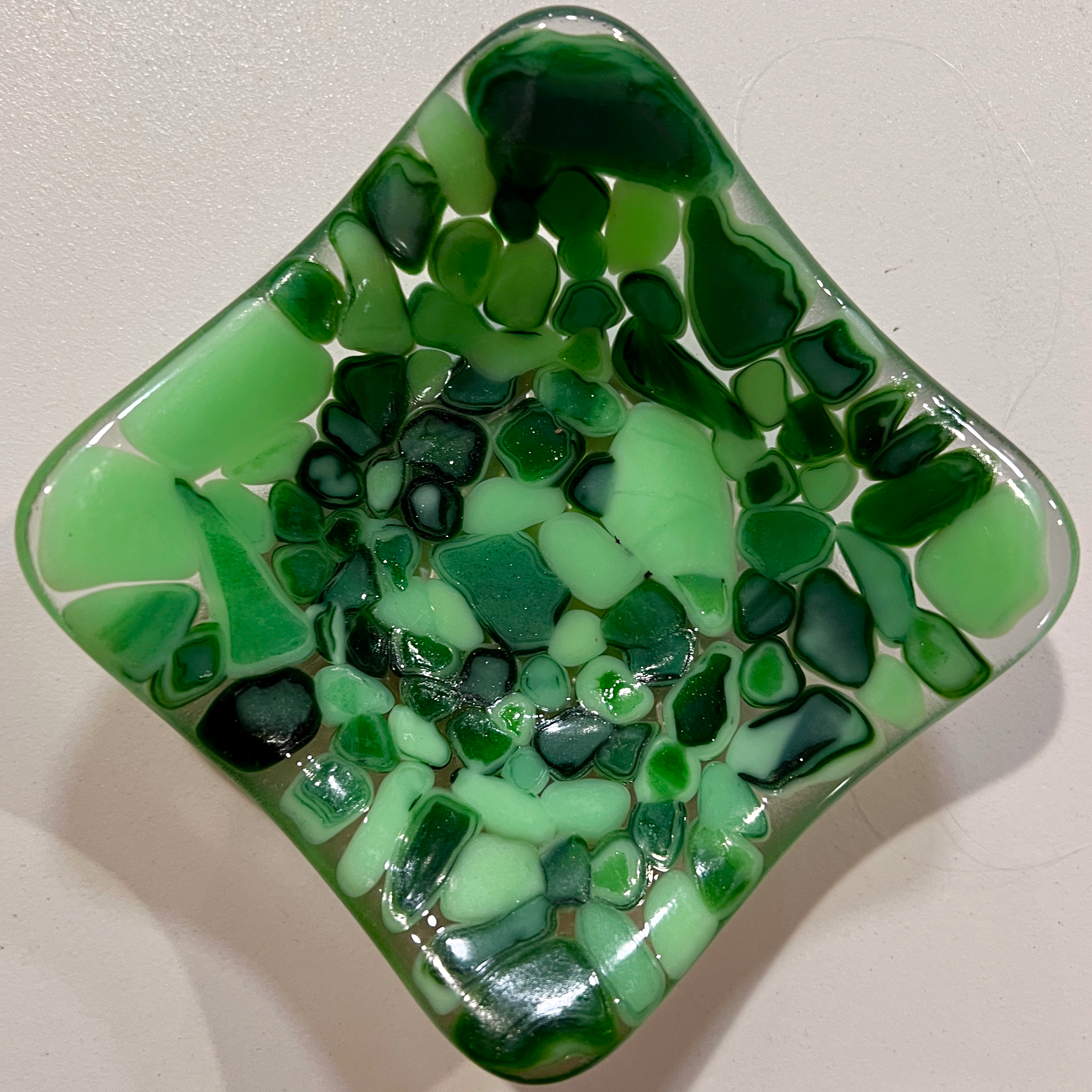 Bowls-Petite4ptSquare-DkGreenMintPebbles-April2026.png
