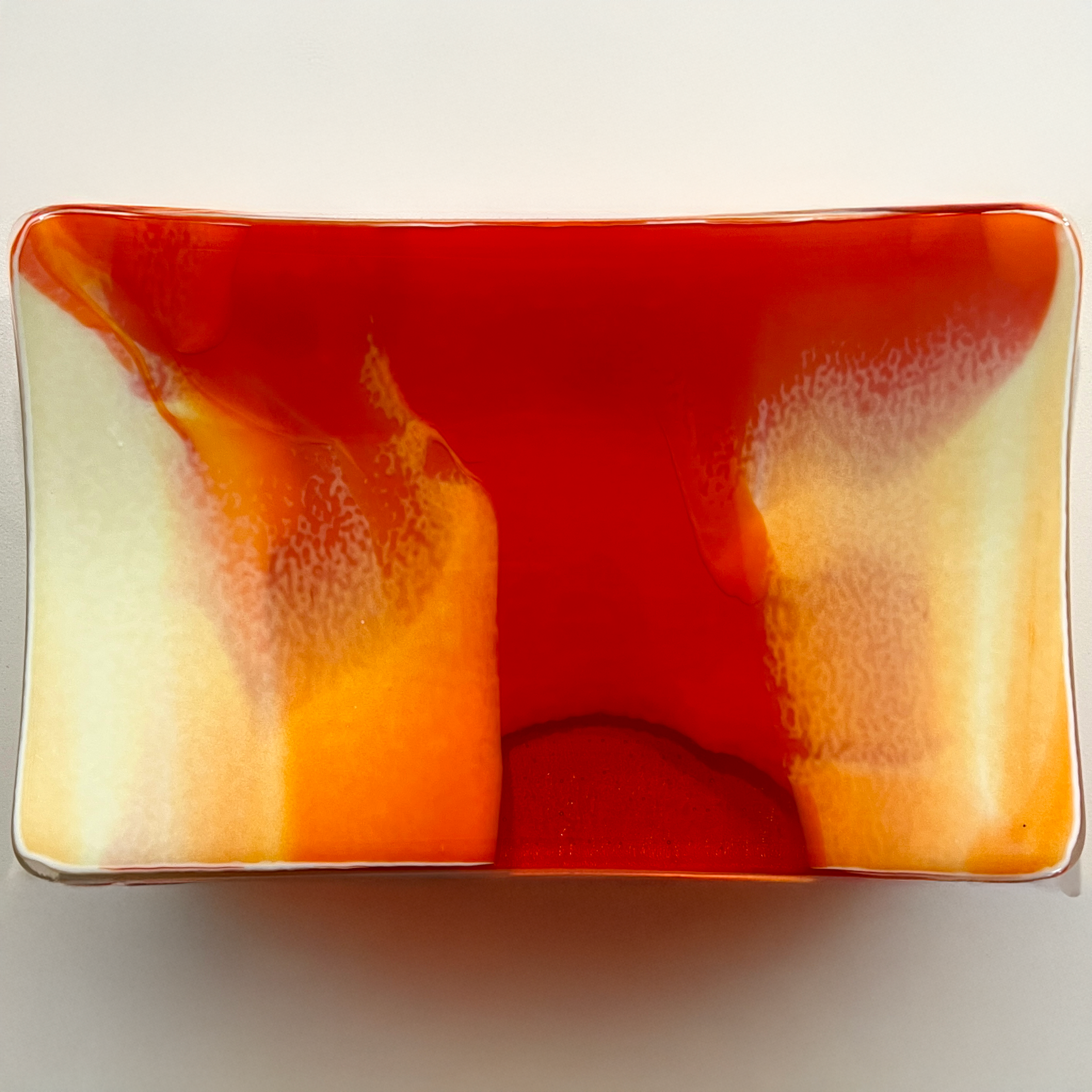 MedTray-10x6-OrangeFVCascade-April2026.png
