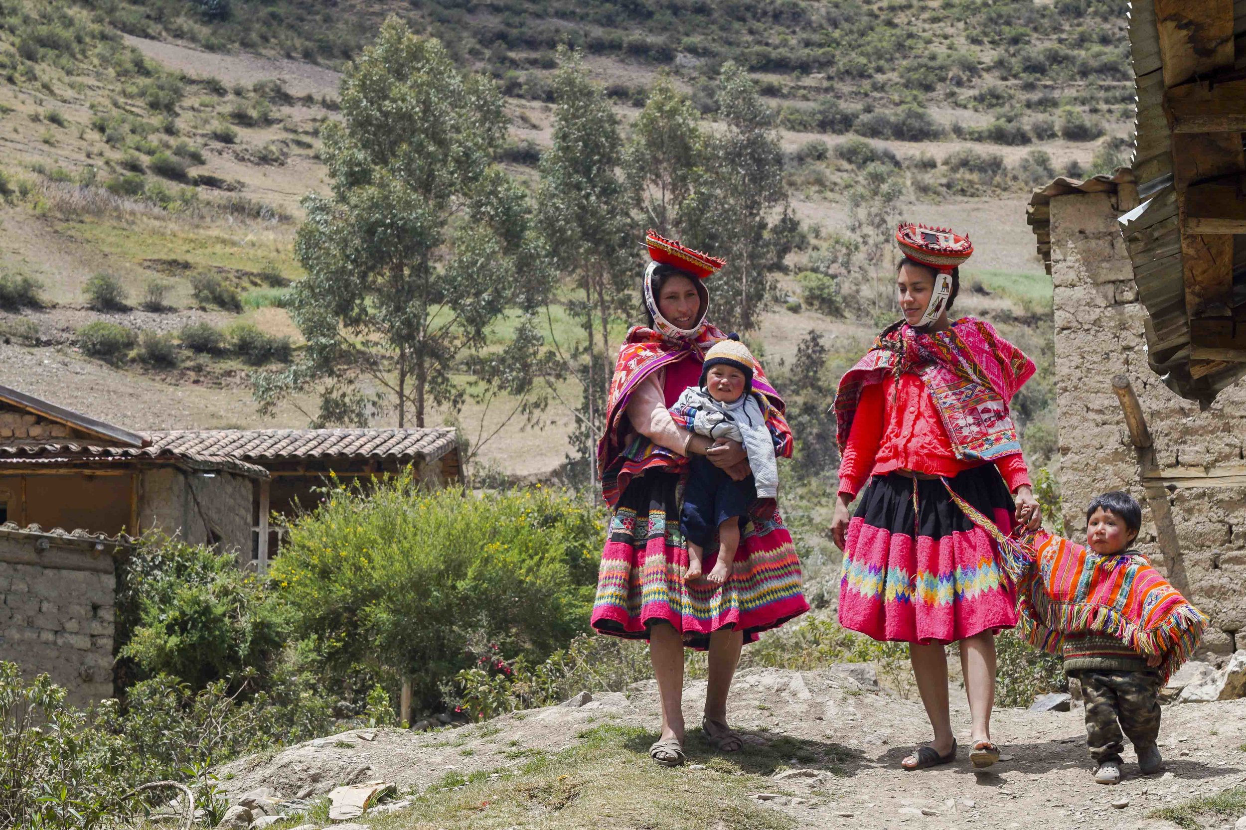  Peruvian Mother in Huilloc |  Madre Peruana en Huilloc  (2018) 