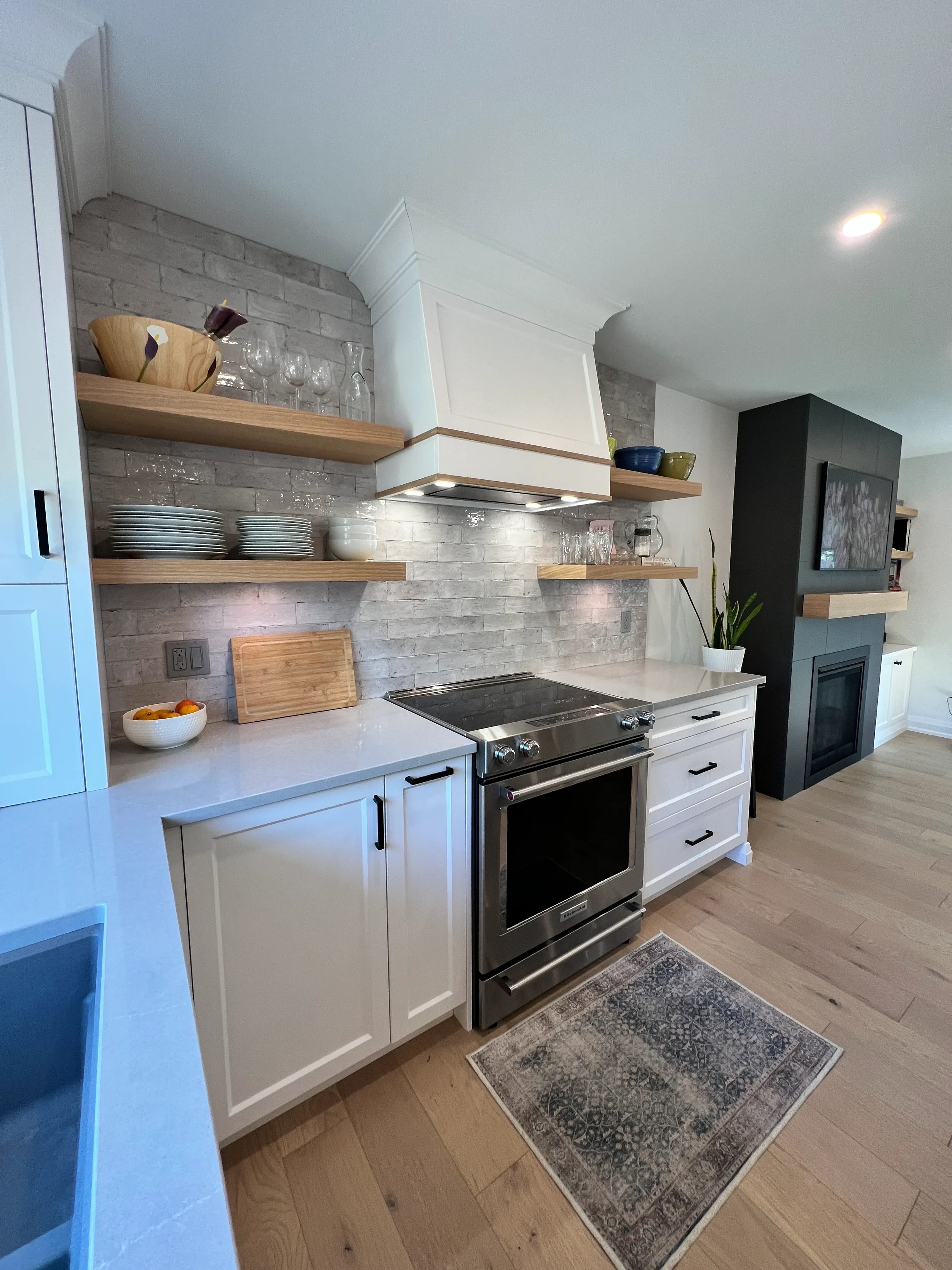 kitchen contractor burlington.webp