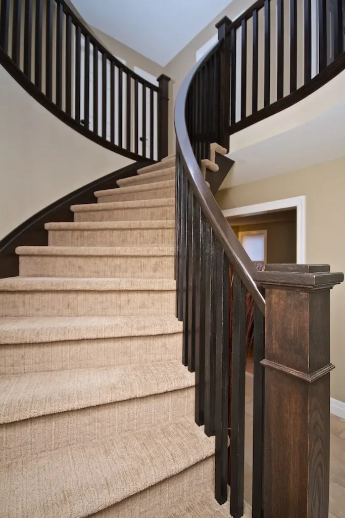 milton-custom-staircase-construction-02.webp