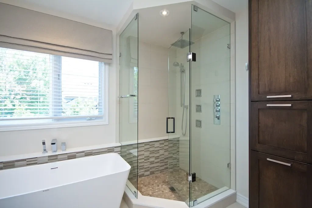 luxury-bathroom-makeover-waterdown-08.webp