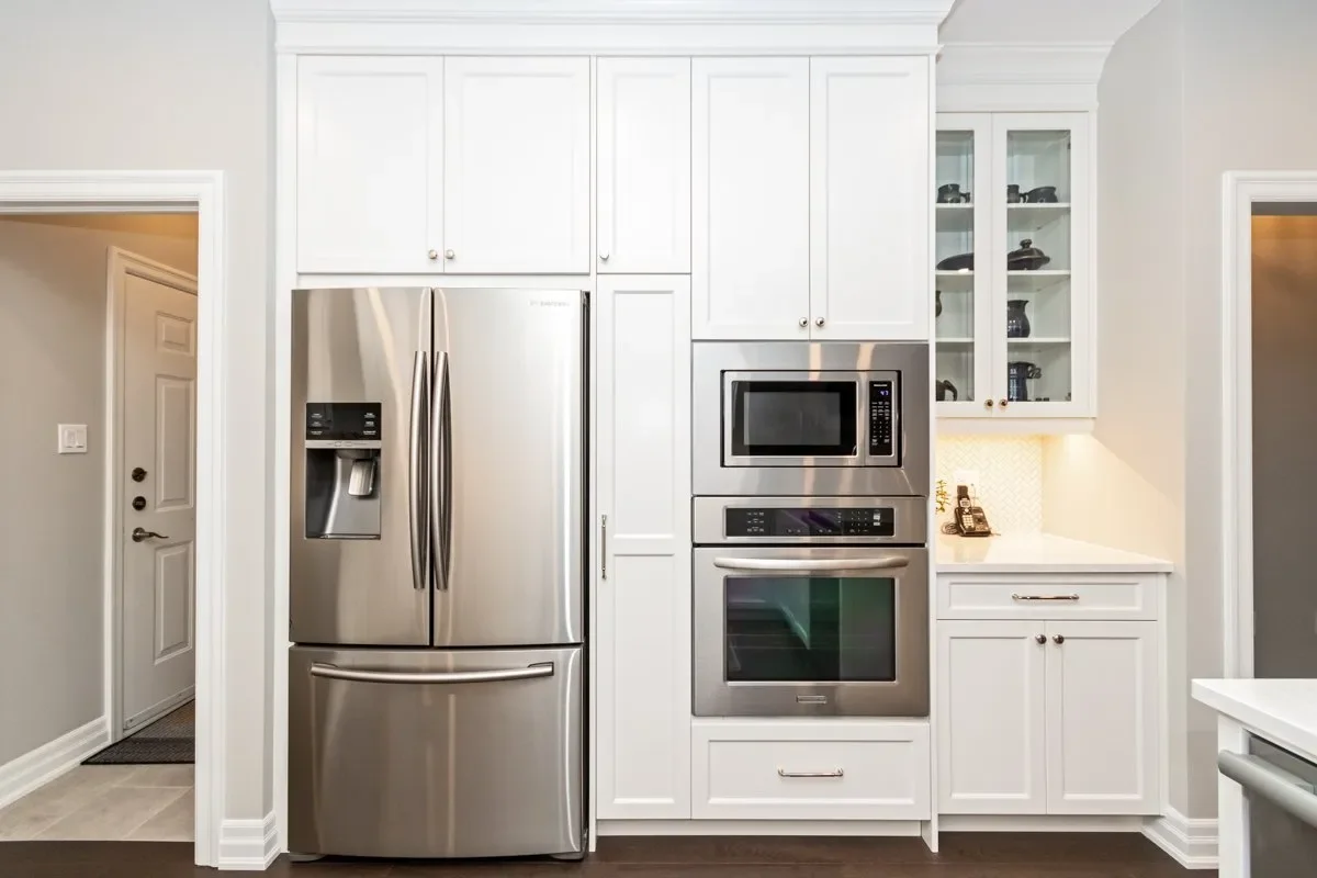 kitchen-renovation-renovations-oakville-23.webp