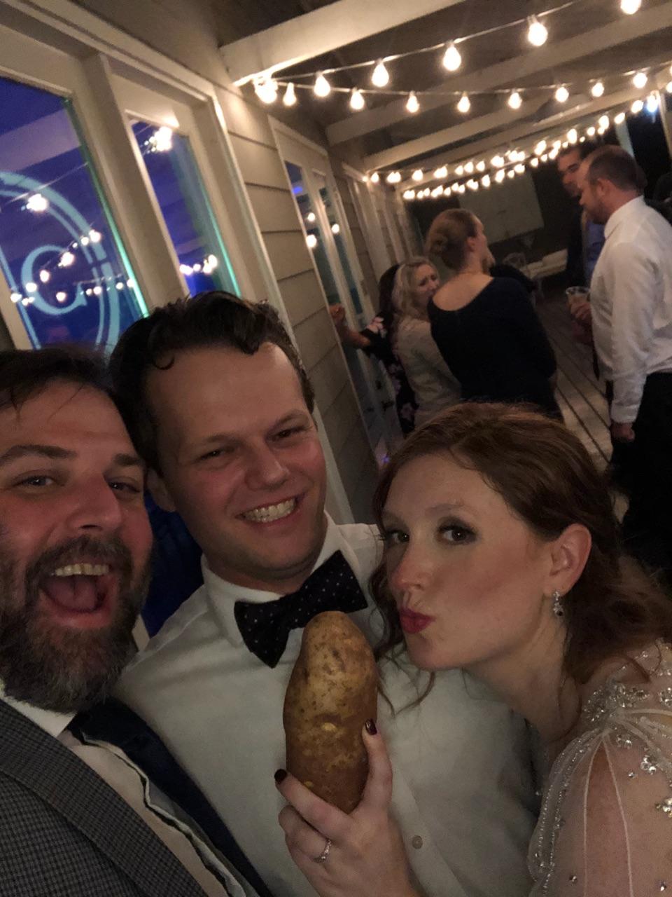  Finally a picture with the Bride and Groom! Was trying to snag this all night, even with a photobomb. 