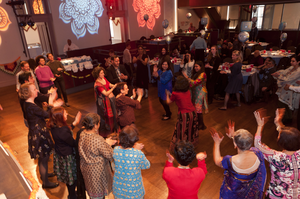 DITR at Parsi Family Event. Photo by Jehangir Irani.