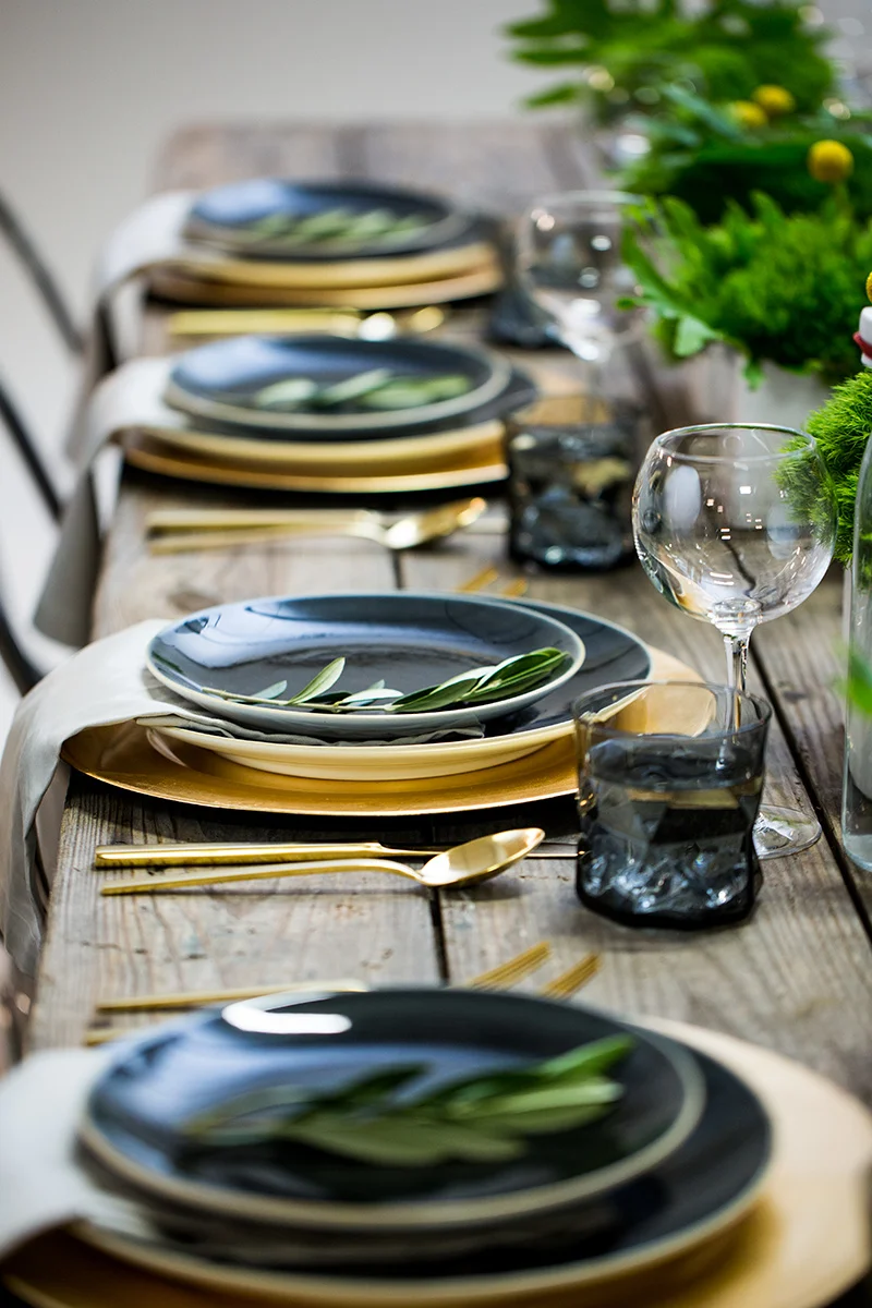 oneworld_2018_tables_0025.jpg