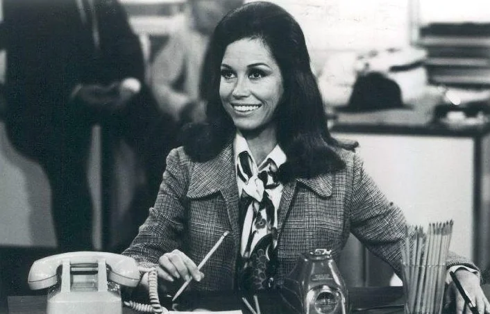 Scene_1_from_the_Mary_Tyler_Moore_Show_1977.jpg