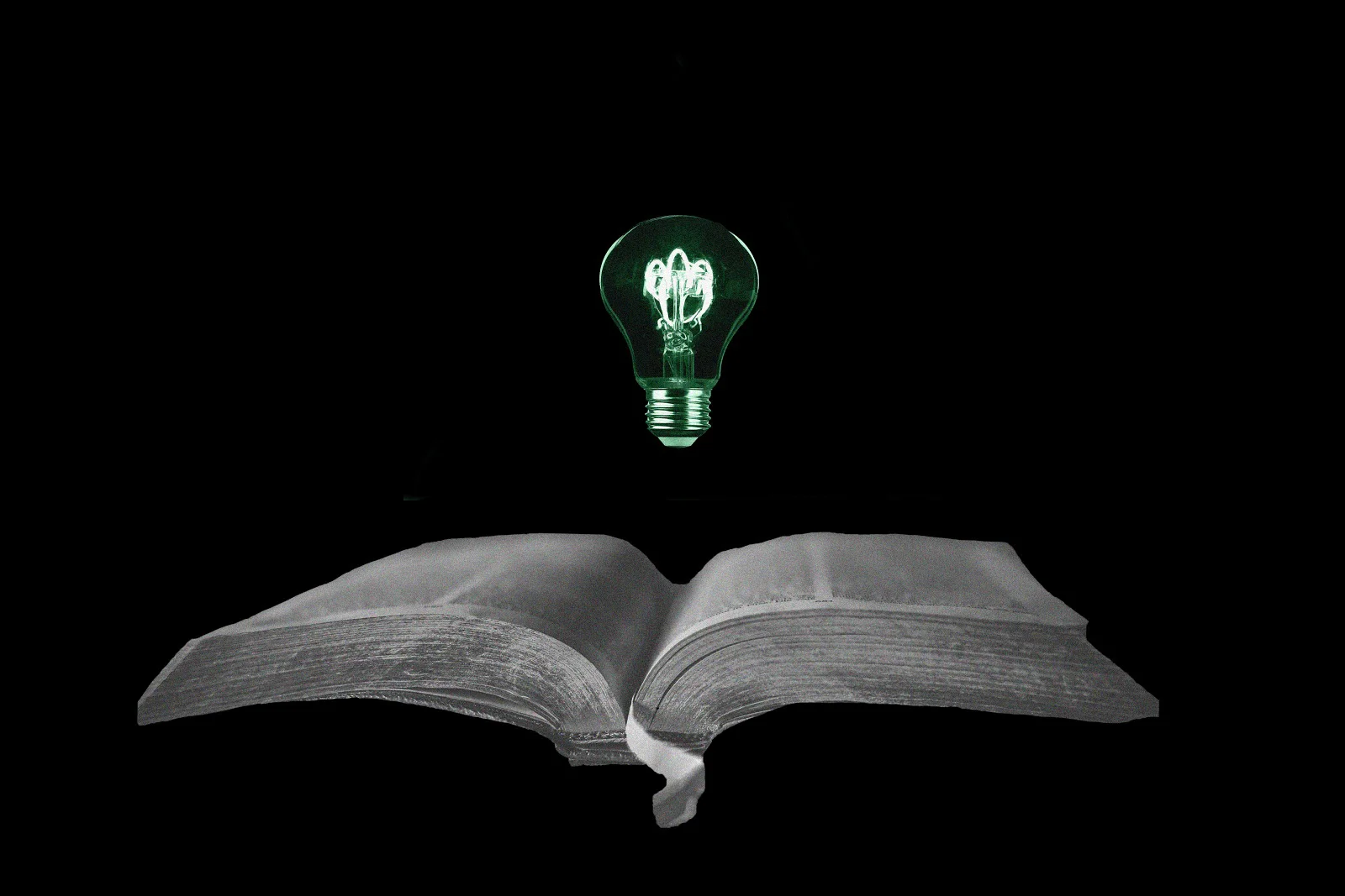 How Helena Blavatsky Became a Tie Between Eastern and Western