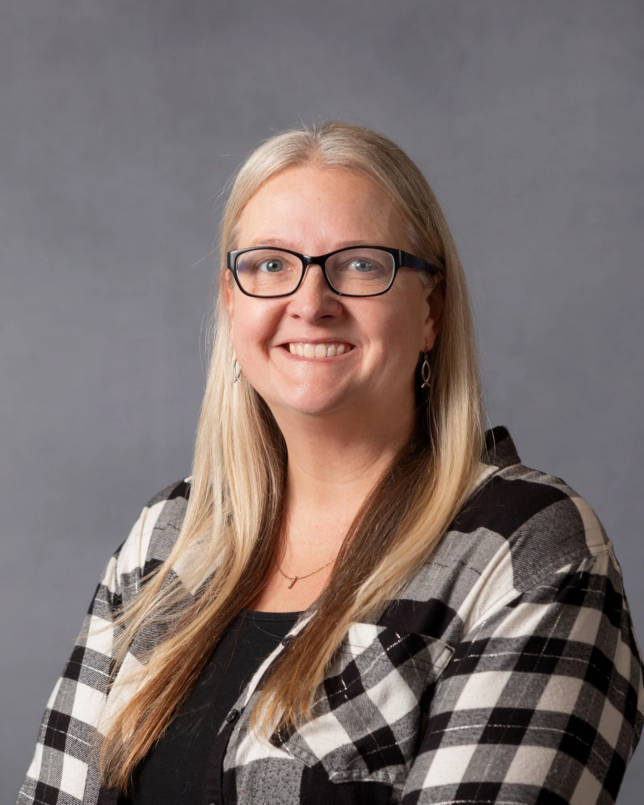 Stephanie Perry: Food/Events Coordinator