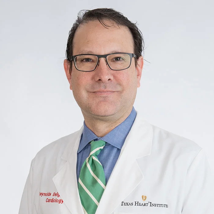Dr. Reynolds Delgado