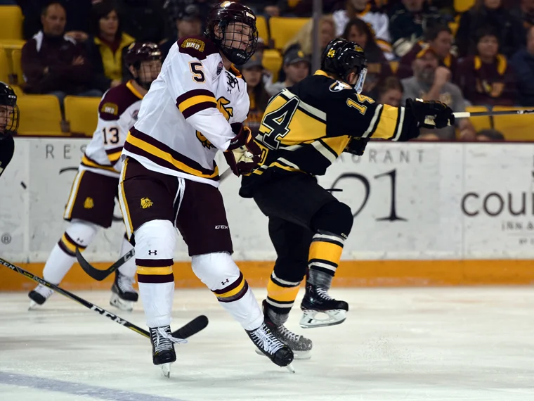 UMD falls short of Ice Breaker title with 4-3 loss to Michigan Tech