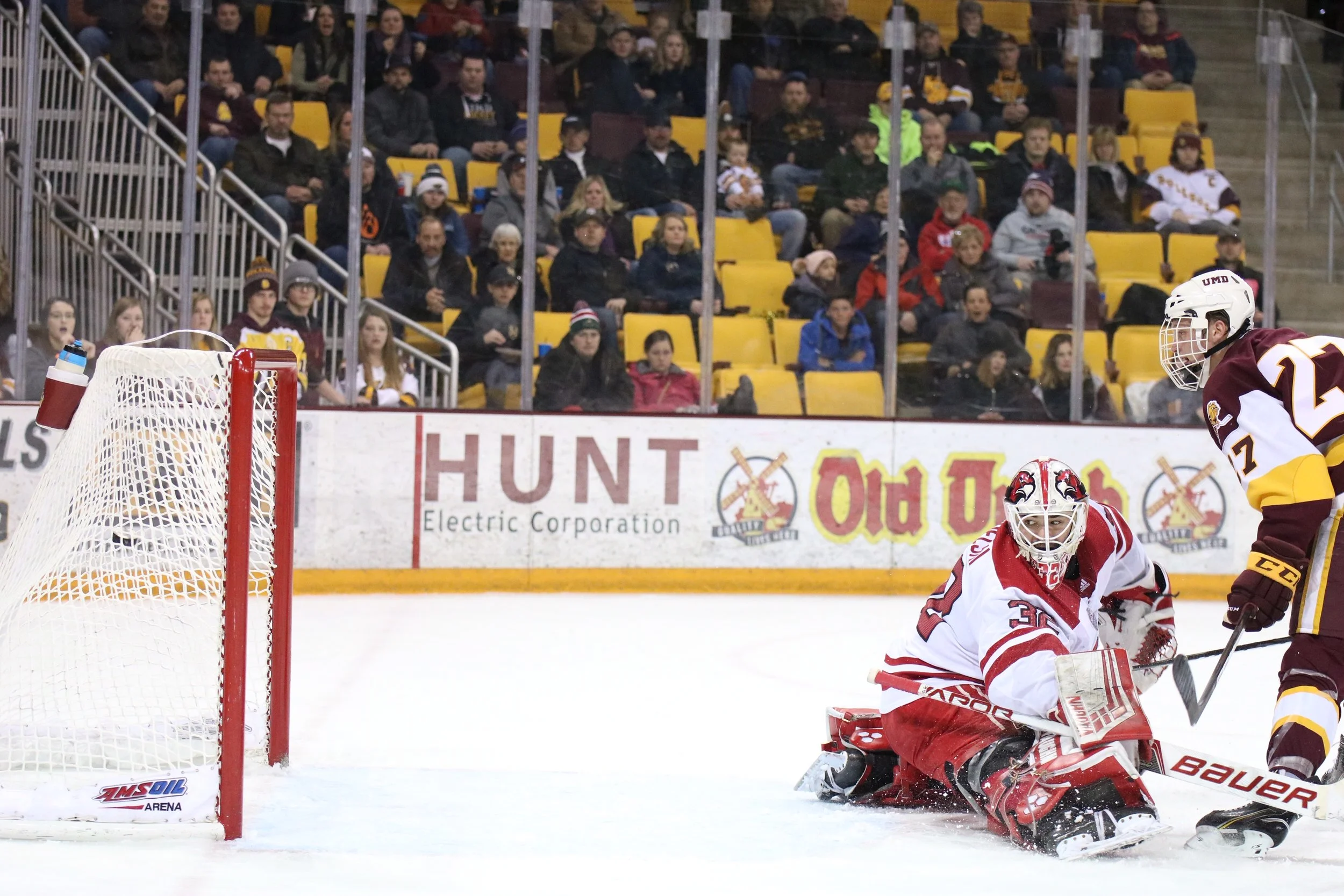 Riley Tufte (27) watches as his shot goes past the goalie for a goal in the first period. Photo by: Drew Smith
