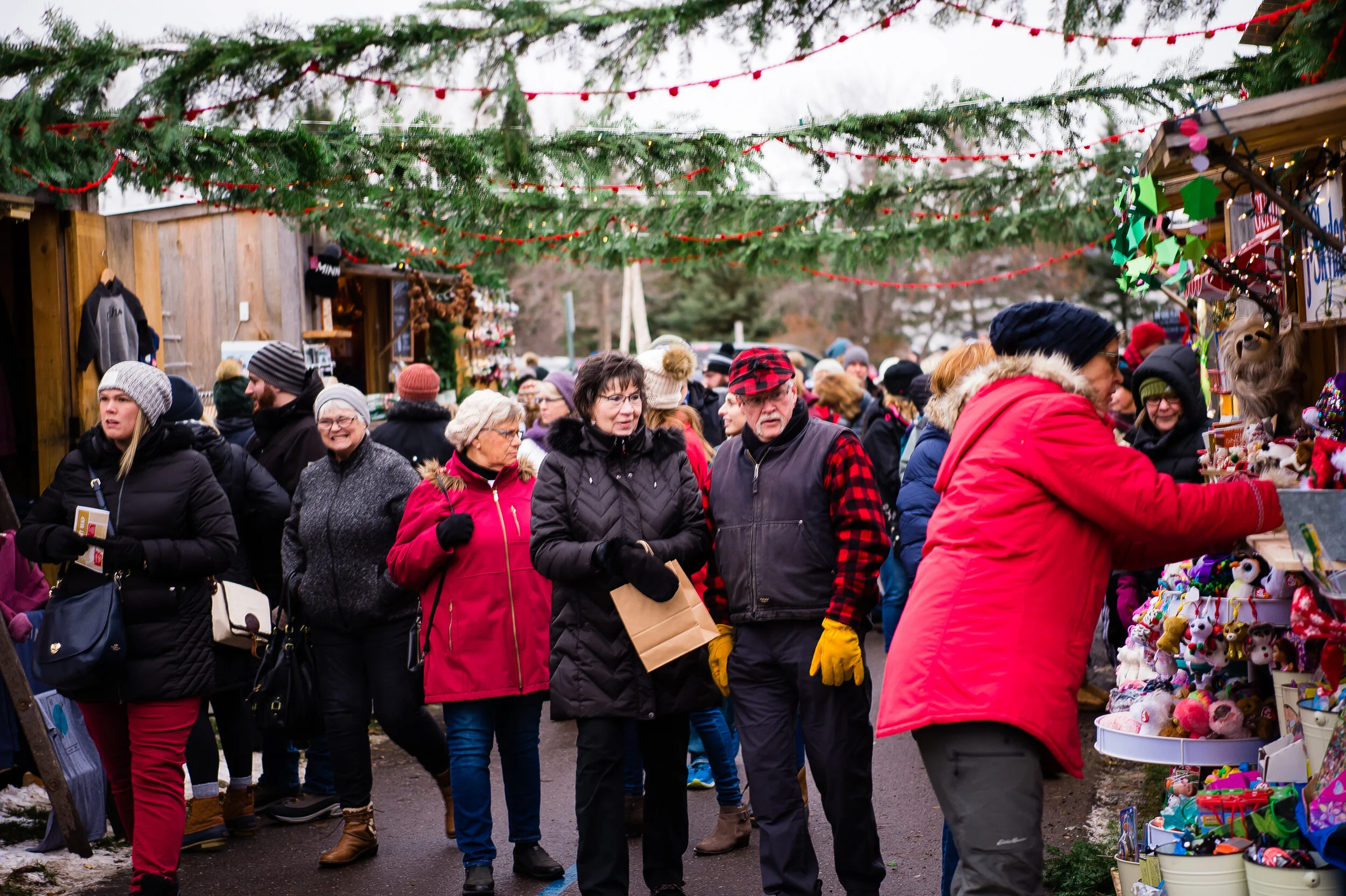 Duluth Winter Village returns to Glensheen