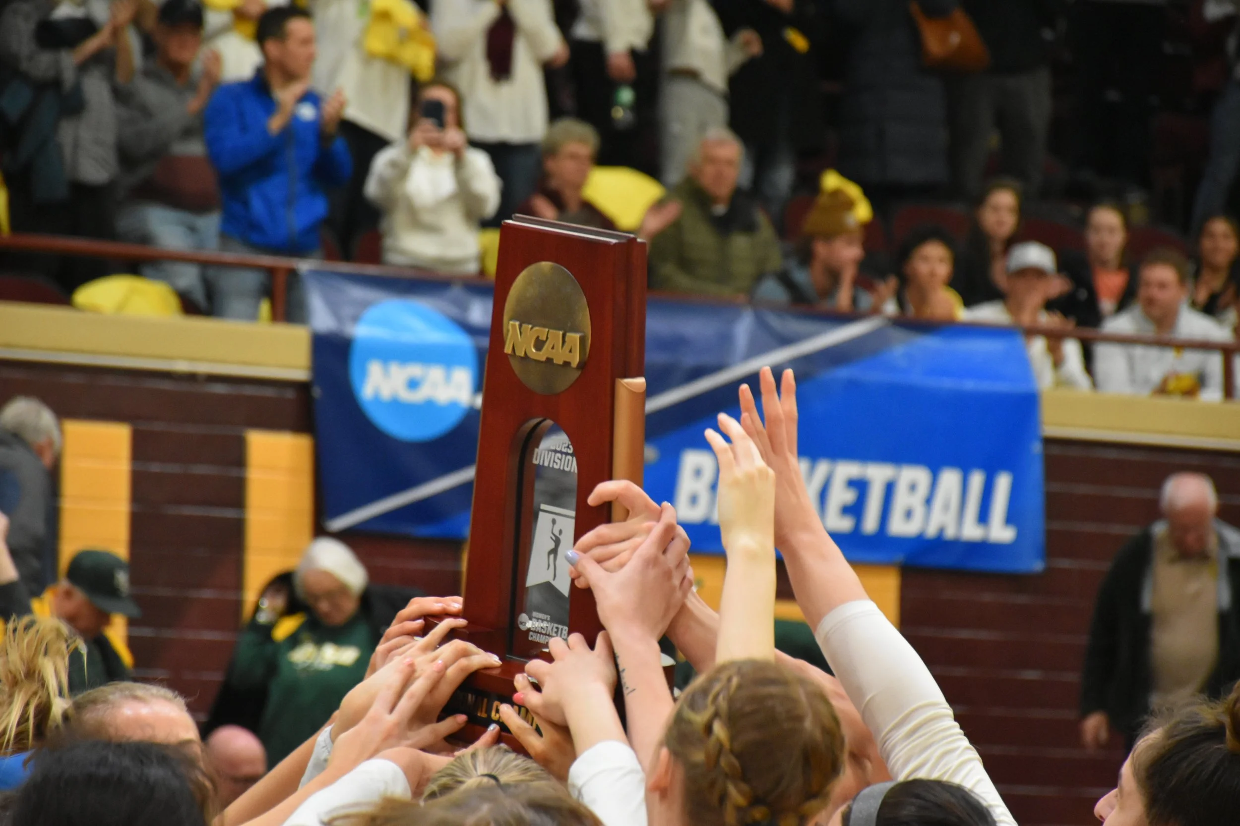 Women’s Basketball completes comeback at home to win NCAA Central Regional Final