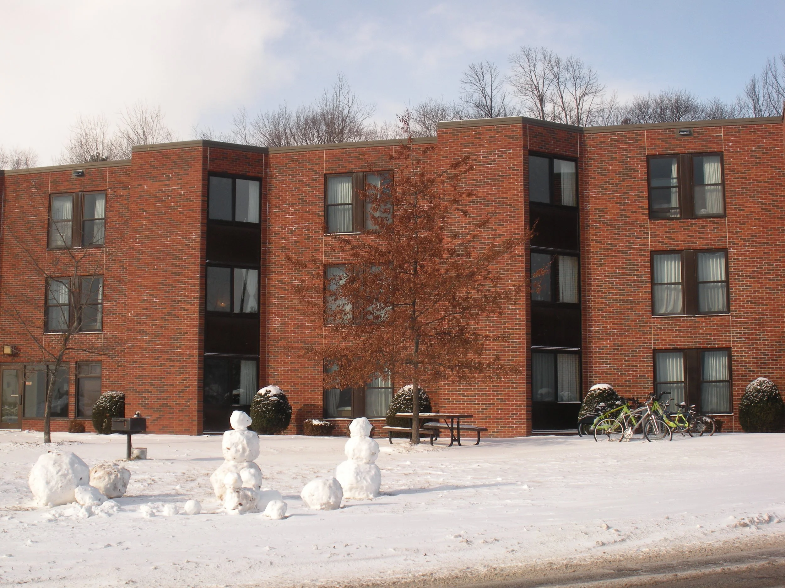 Student Housing Search Leads to Remembering Past Experiences