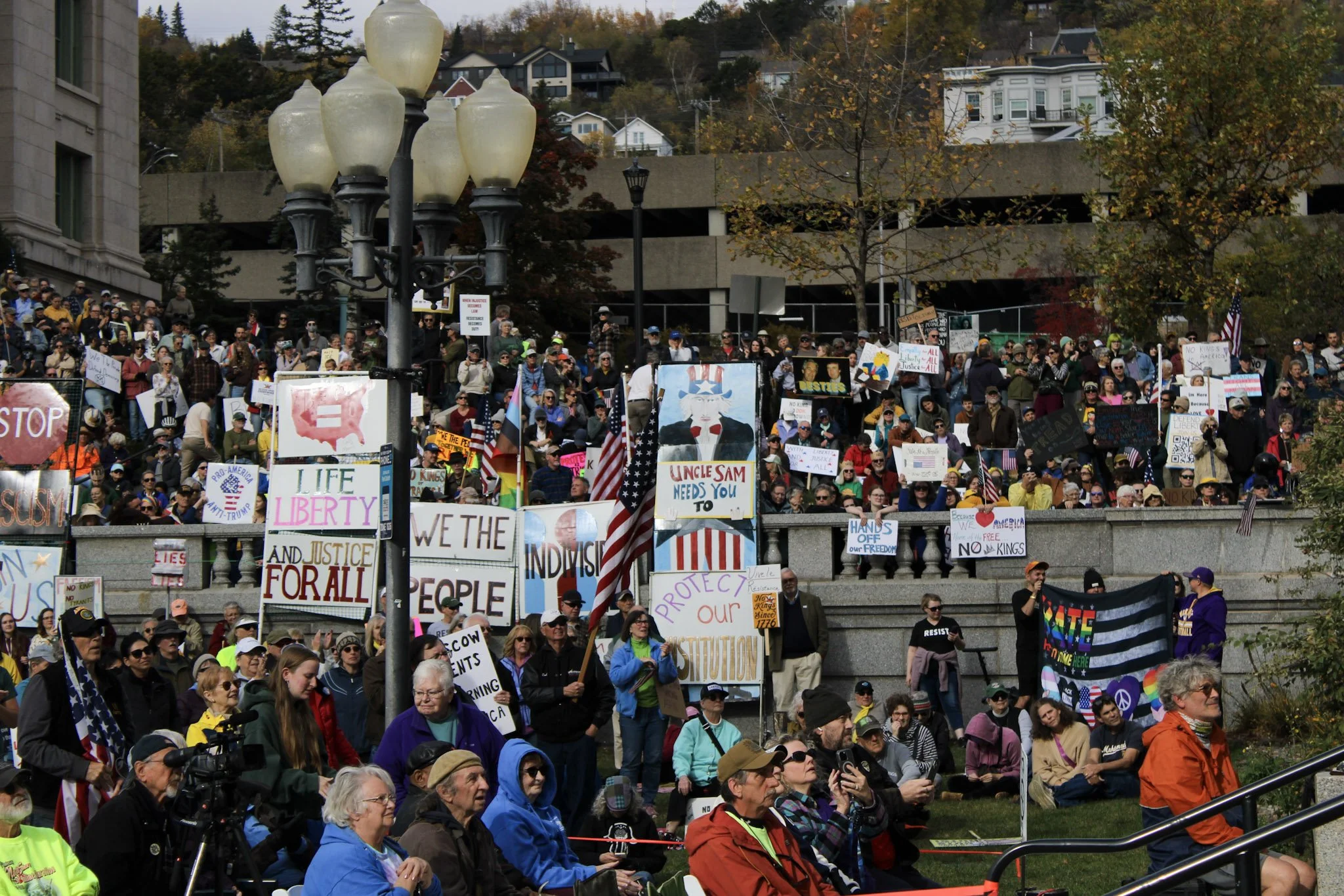 Duluth Assembles at City Hall for ‘No Kings’ Protest — The Bark
