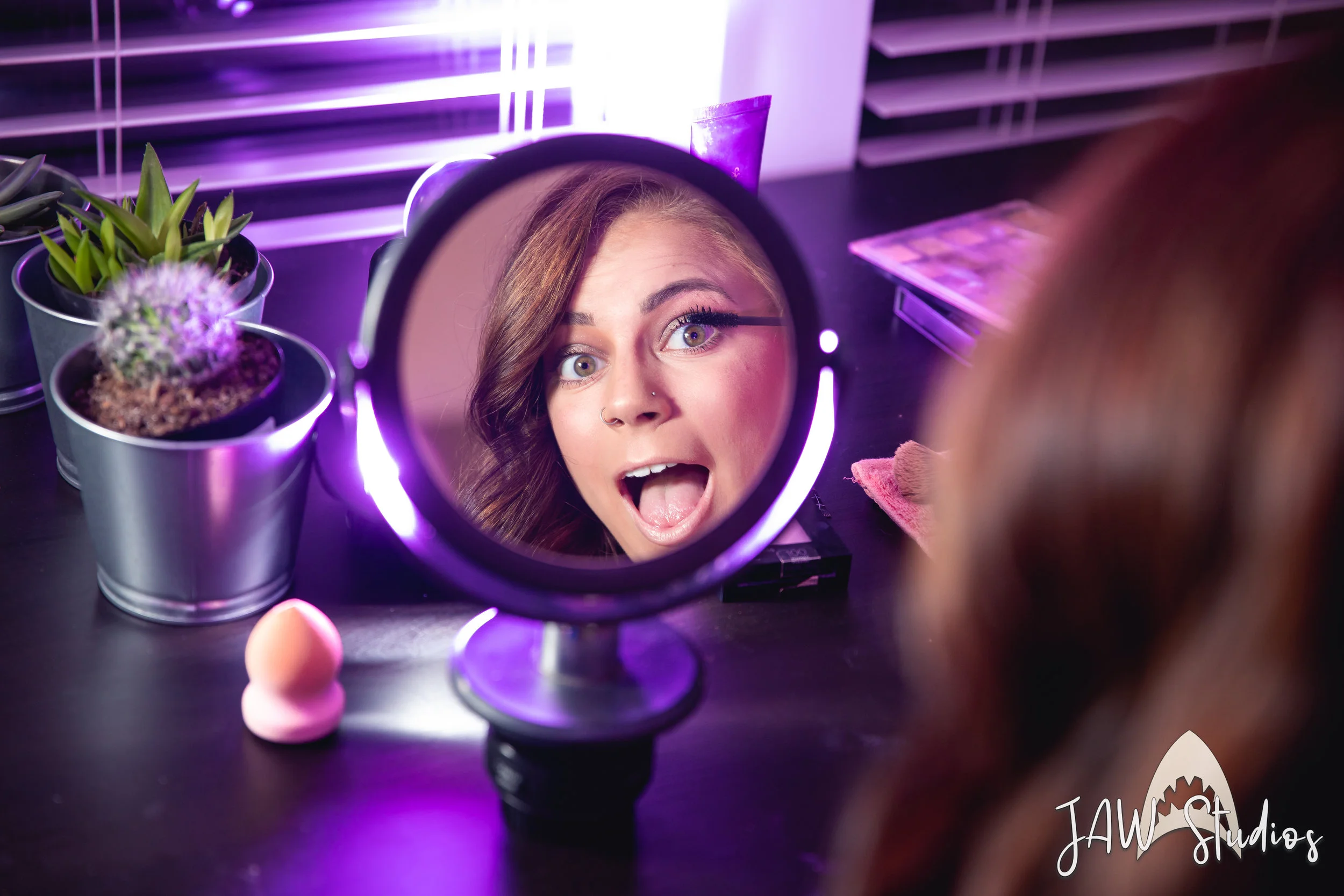 Younique Make Up-105 copy.jpg