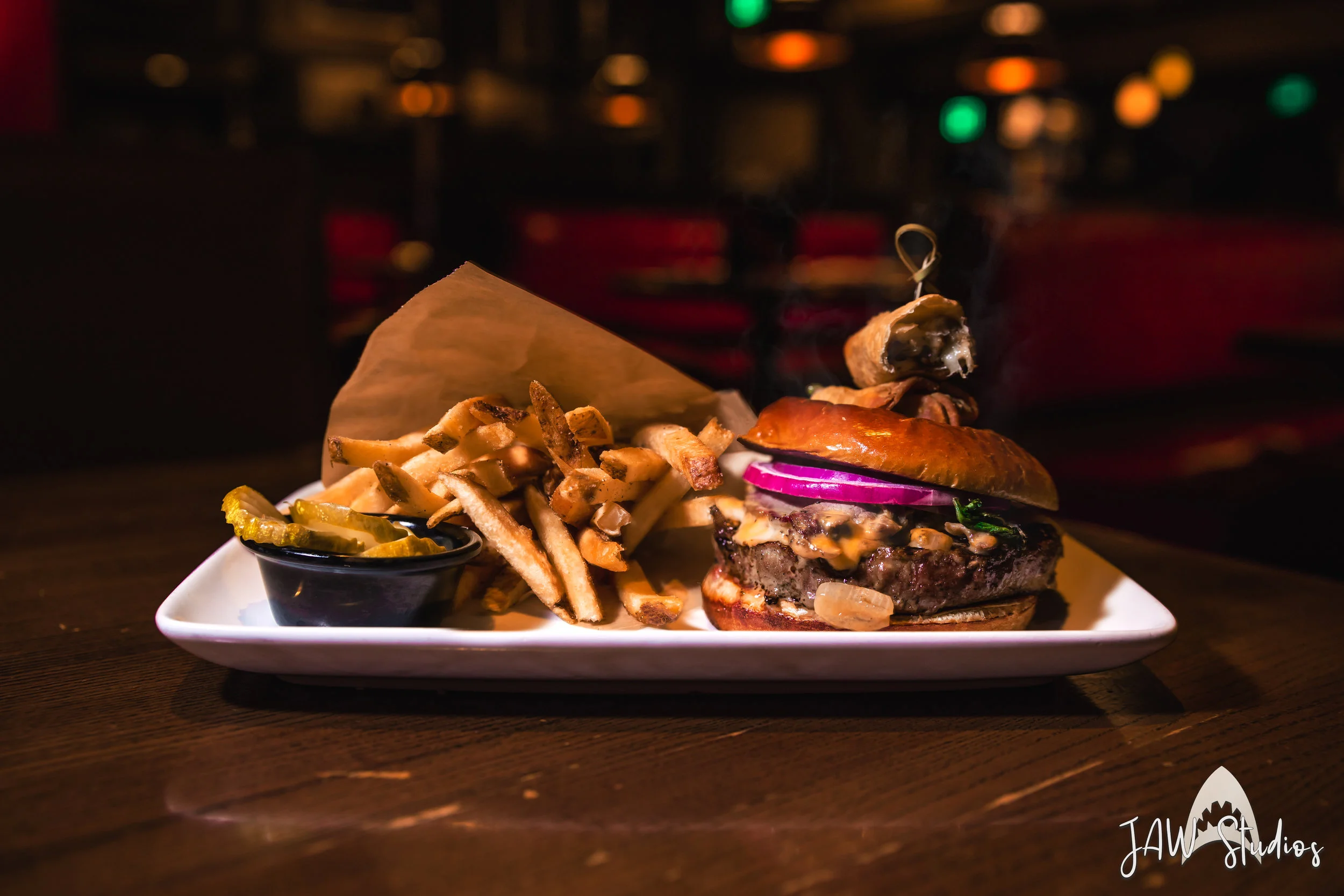Burger 2.jpg