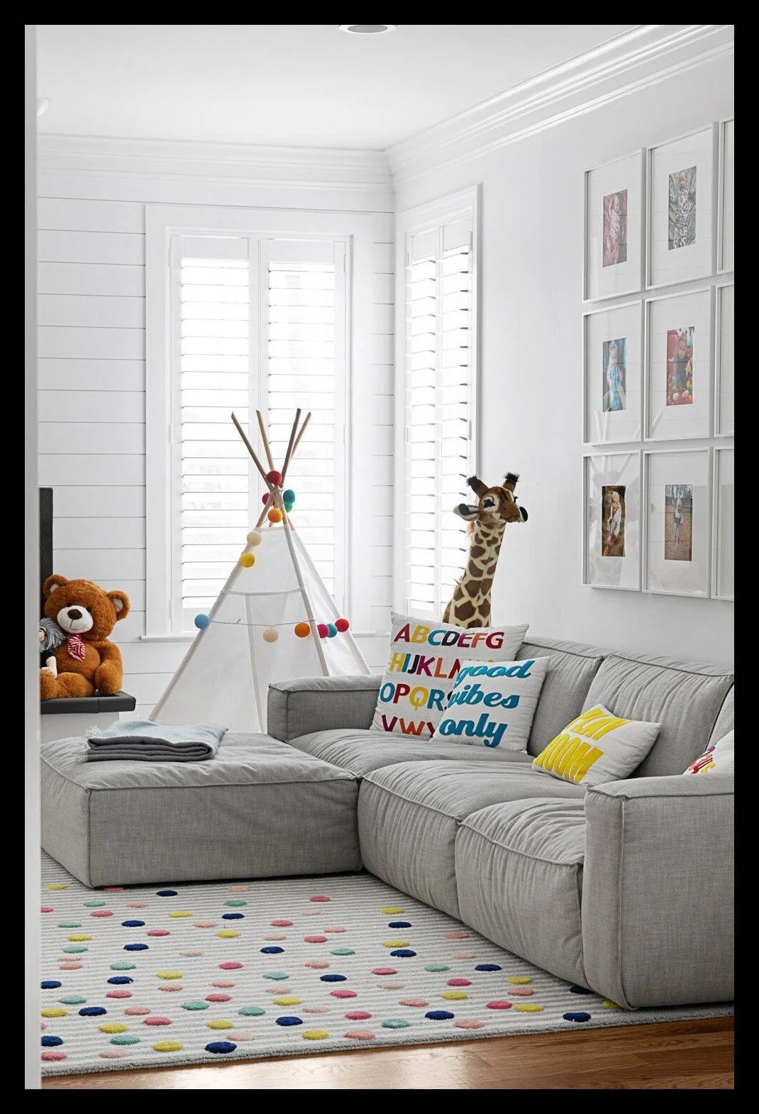 Interiors12newframe2.jpg