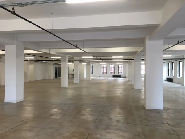 white box.jpg