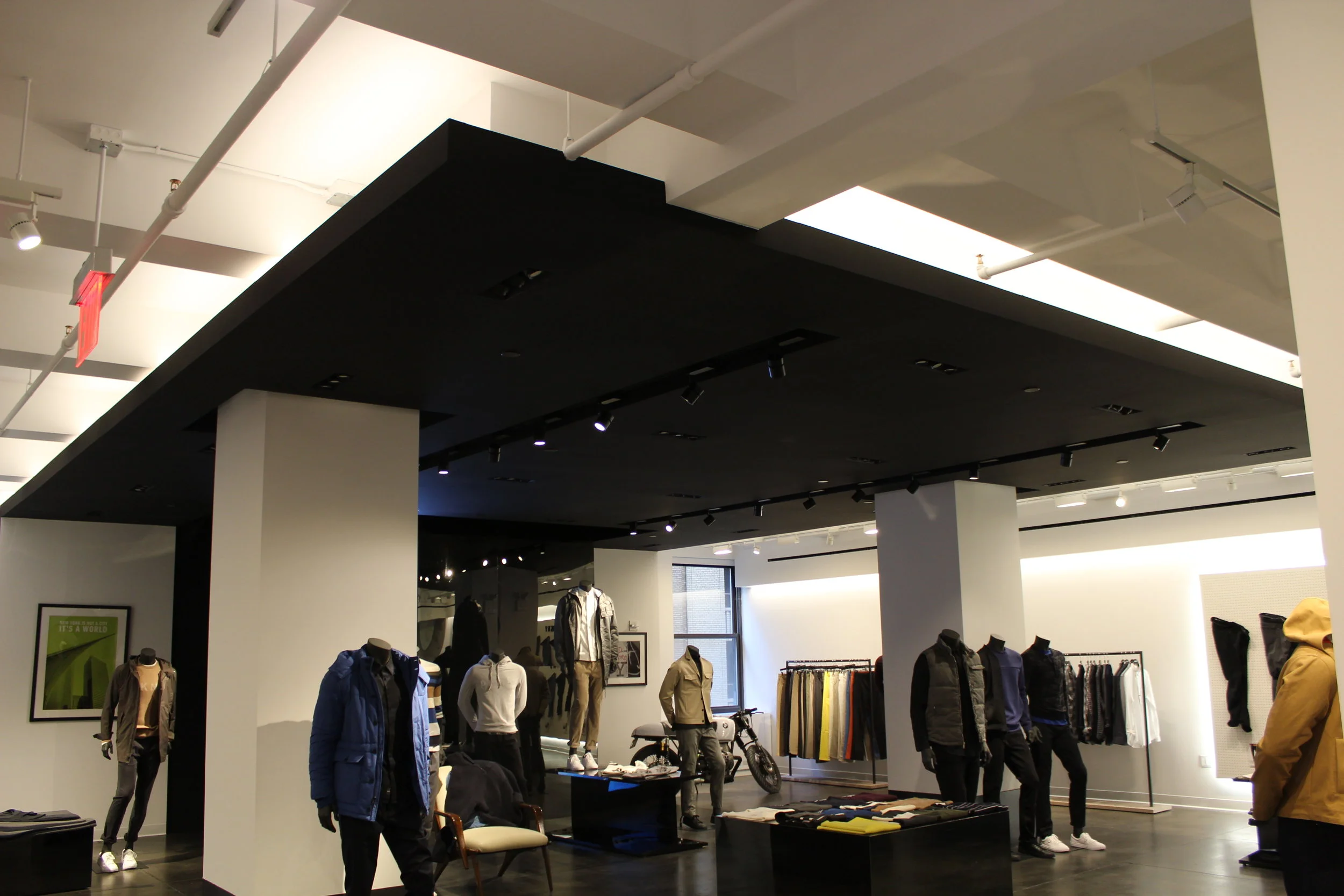 DKNY - Showroom 8.JPG