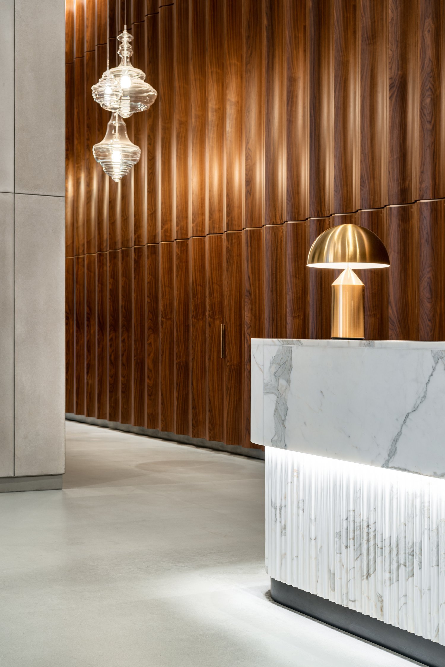 641+6TH-15- wall panels close-up.jpg