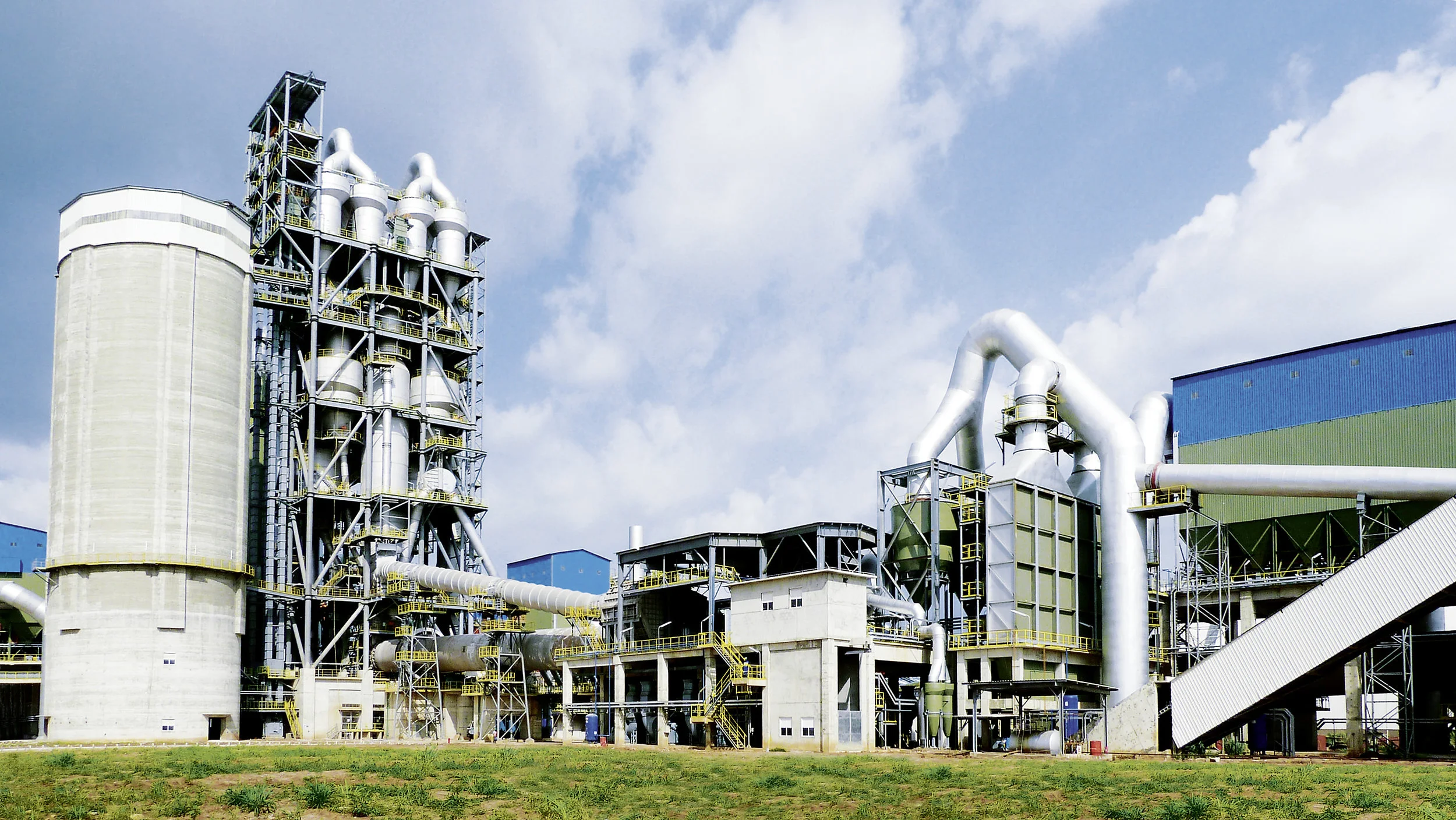 Reshaping the cement industry: Four strategic keys to create value