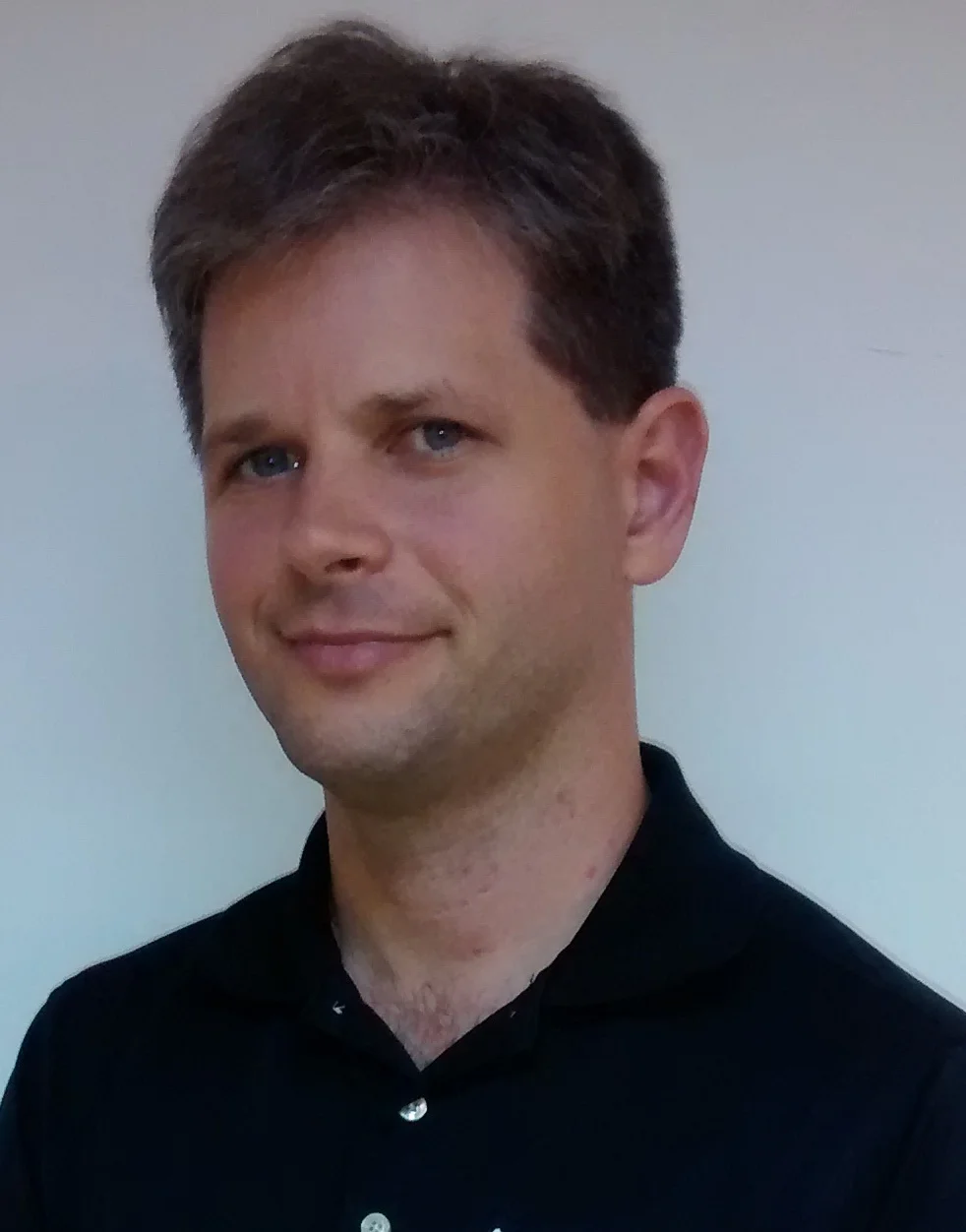 The use of X-Ray diffraction in the routine analysis of clinkers and cements