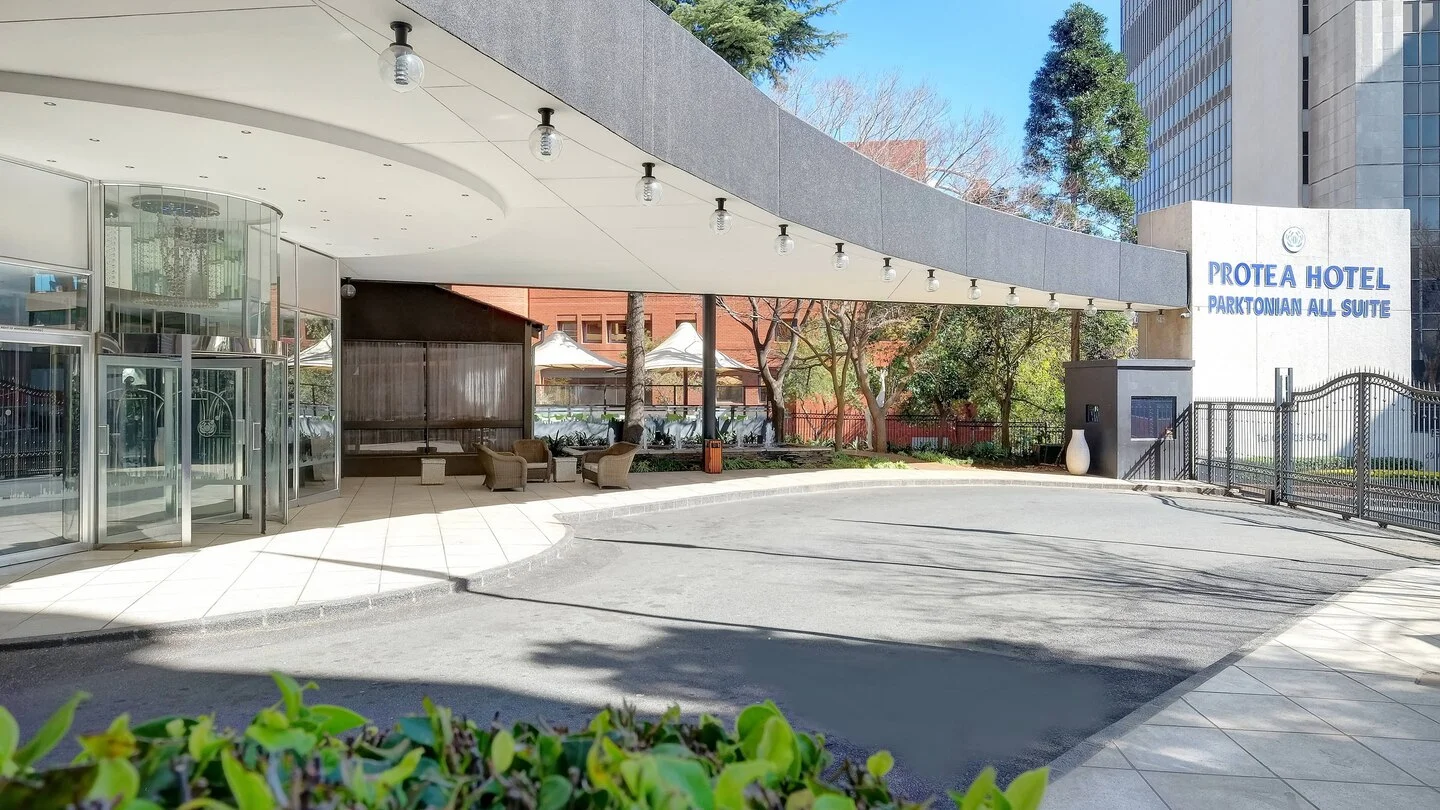 jnbpa-entrance-0024-hor-wide.jpg
