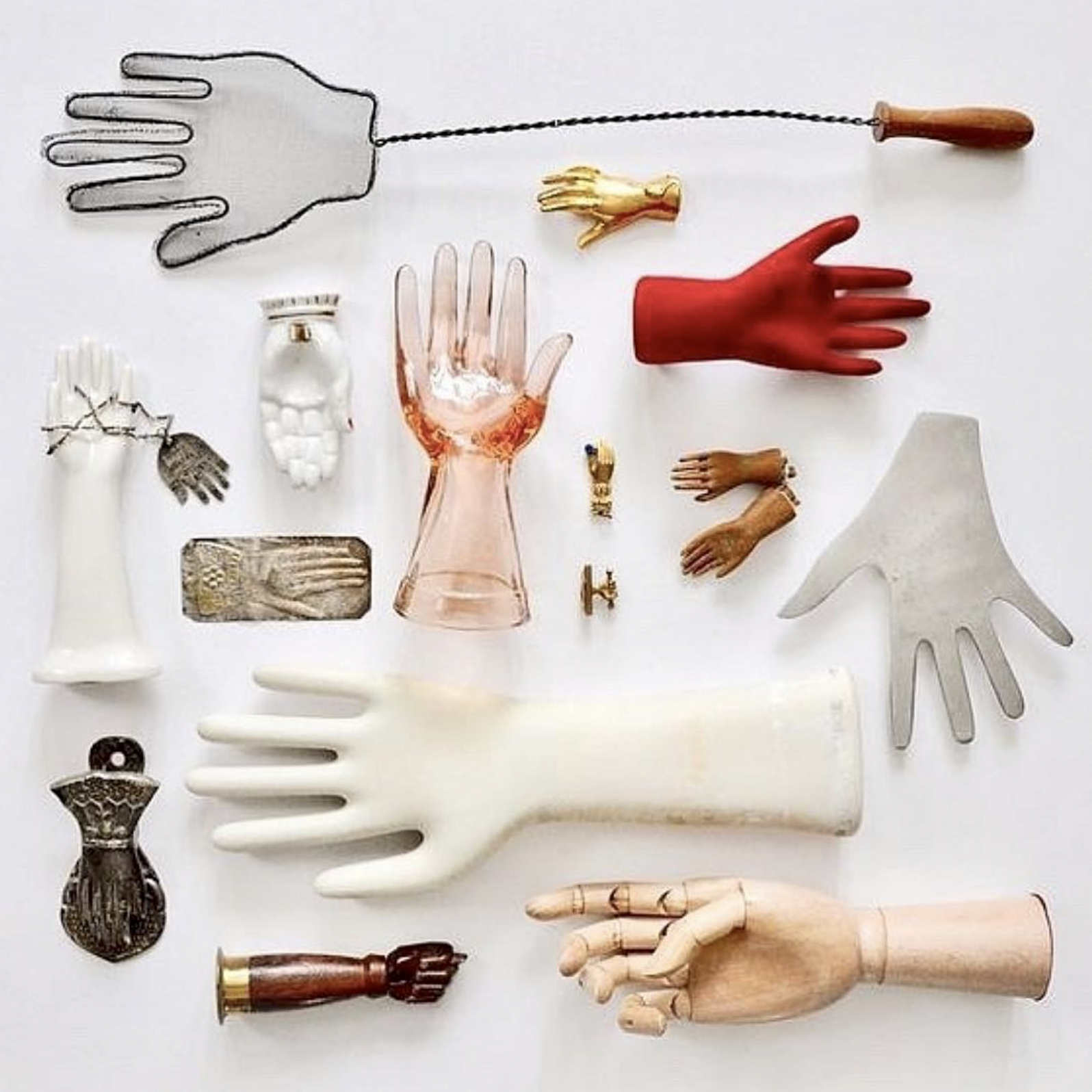Source . Grace Bonney of Design Sponge linked to this gorgeous hand collection.