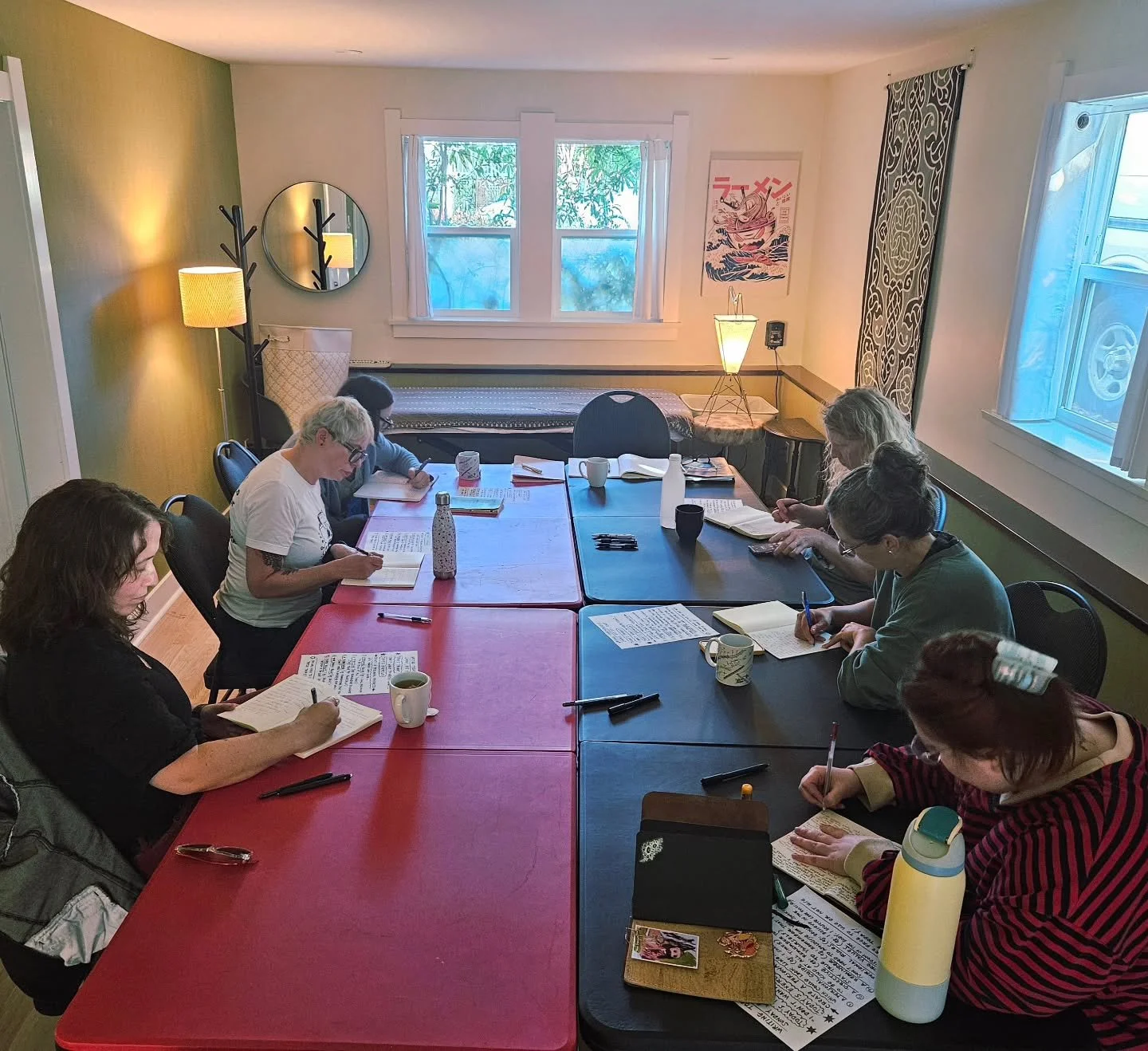 WRITING TOGETHERNESS is a very chill vibe. It's only taken place twice so far, and I have loved both sessions.

🪞If you want accountability, ie, a time and a place where you know you'll write

🪞If you want a couple of hours of quiet writing with a 