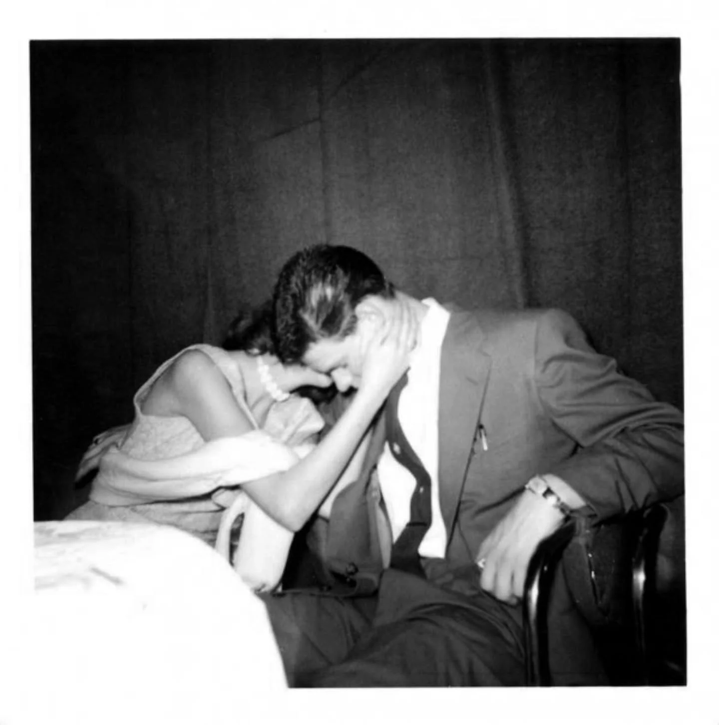 Feed the Monster No. 96 - THE MOTHERLODE

Please see my 💥LINKS IN BIO💥 to read!

This one has me dipping my toes back into graphic memoir world with a renewed energy, thanks to a sudden synaptic event three years in the making 👀

Thanks for readin