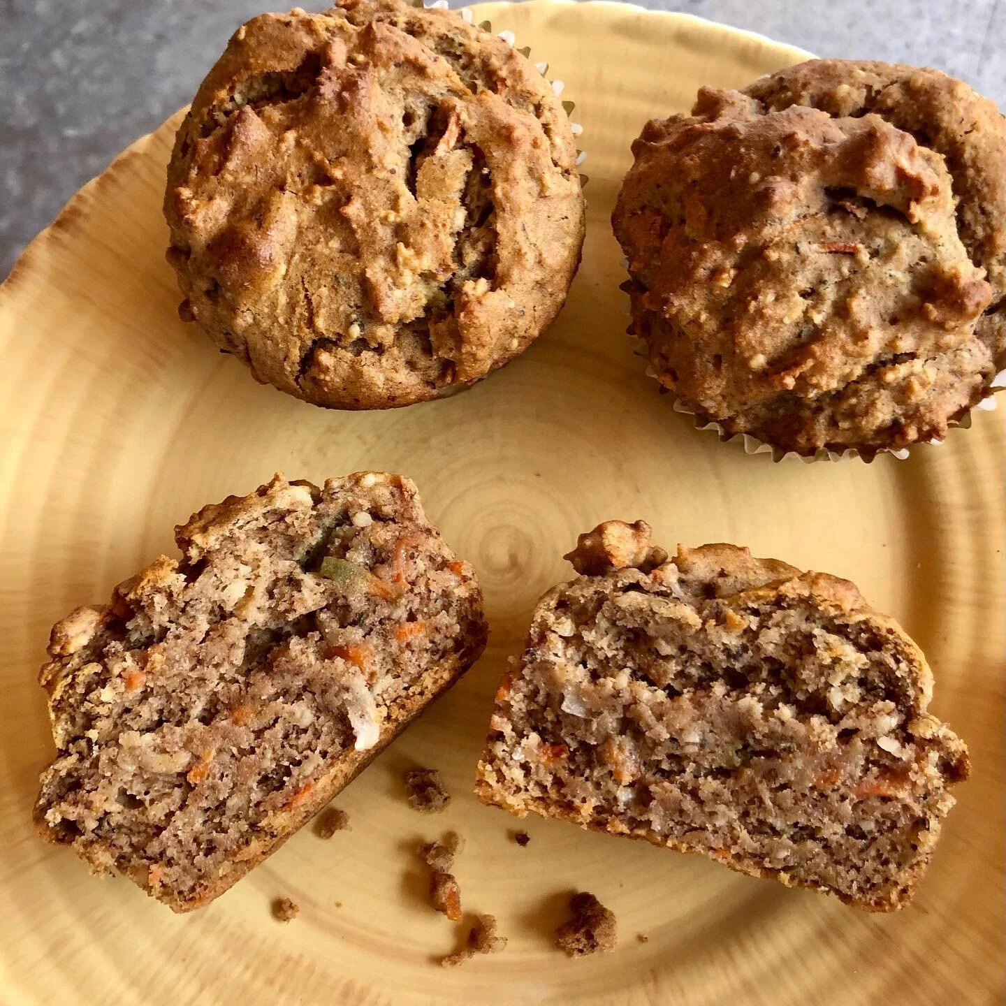 Morning Glory Muffins recipe @crazysexykris. Gluten free and vegan: carrot, apple, banana, cinnamon, almond flour, maple syrup, coconut, ground flax, hemp seeds, avocado oil and more! #glutenfree #glutenfreebaking #vegan #healthymuffins #nourish #fue