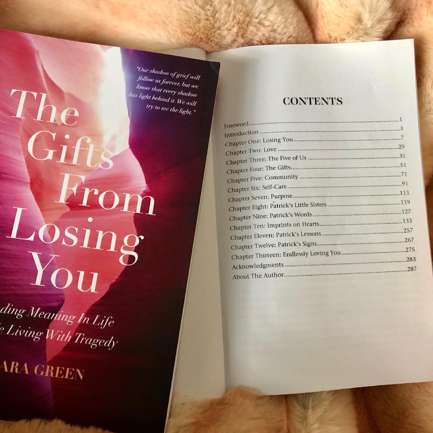 Here&rsquo;s the chapter list. For those who have read my book, which chapter/chapters spoke to your heart the most? Share below. 💜 Link to purchase in Bio. #thegiftsfromlosingyou #memoir #selfhelpbook #talkaboutgrief #loveandloss #selfcare #finding