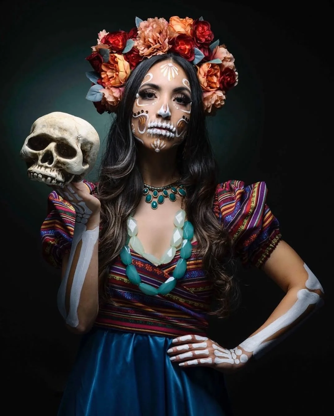 Death leaves a heartache no one can heal, love leaves a memory no one can steal ❤️

How I miss making outfits for photoshoots! If you&rsquo;re new here this a collab I did with @marianamoran.ca and @photoswithshak 

I made my outfit.. The first is a 