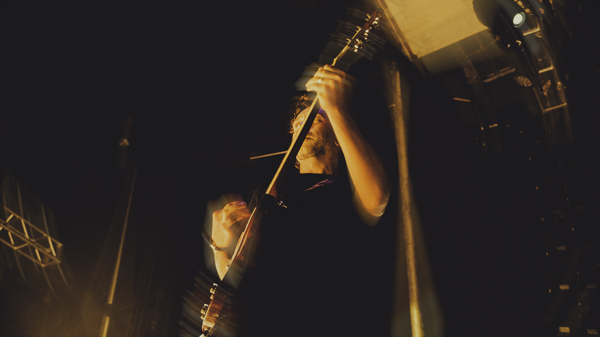 DSC03068-Edit copy small.png