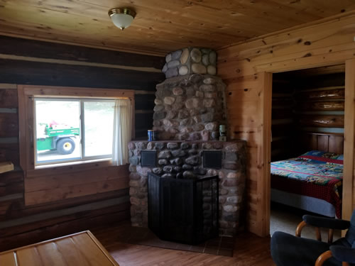 Cabin5fireplace.jpg