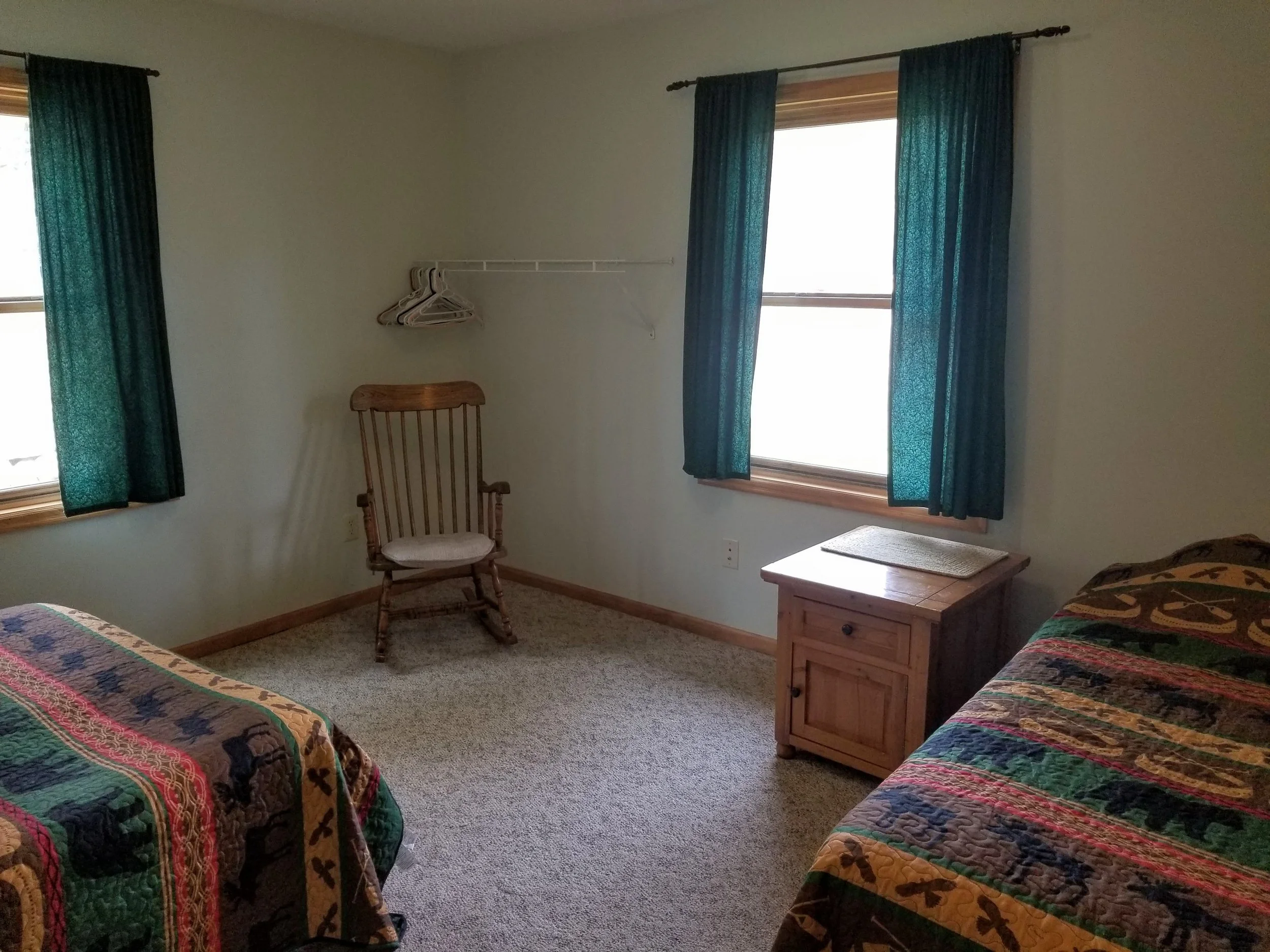Cabin1Bed3.jpg