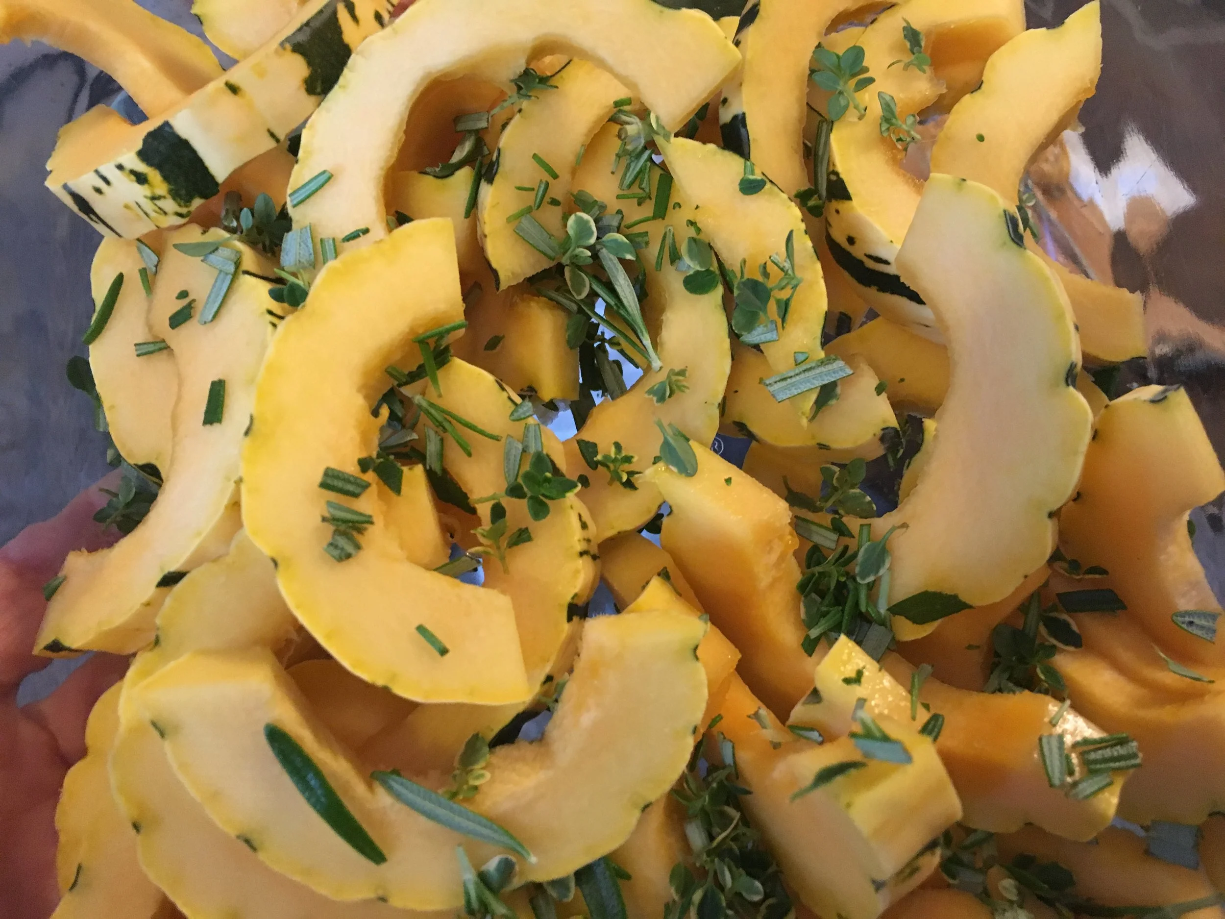 6 Simple Sides for Thanksgiving Dinner