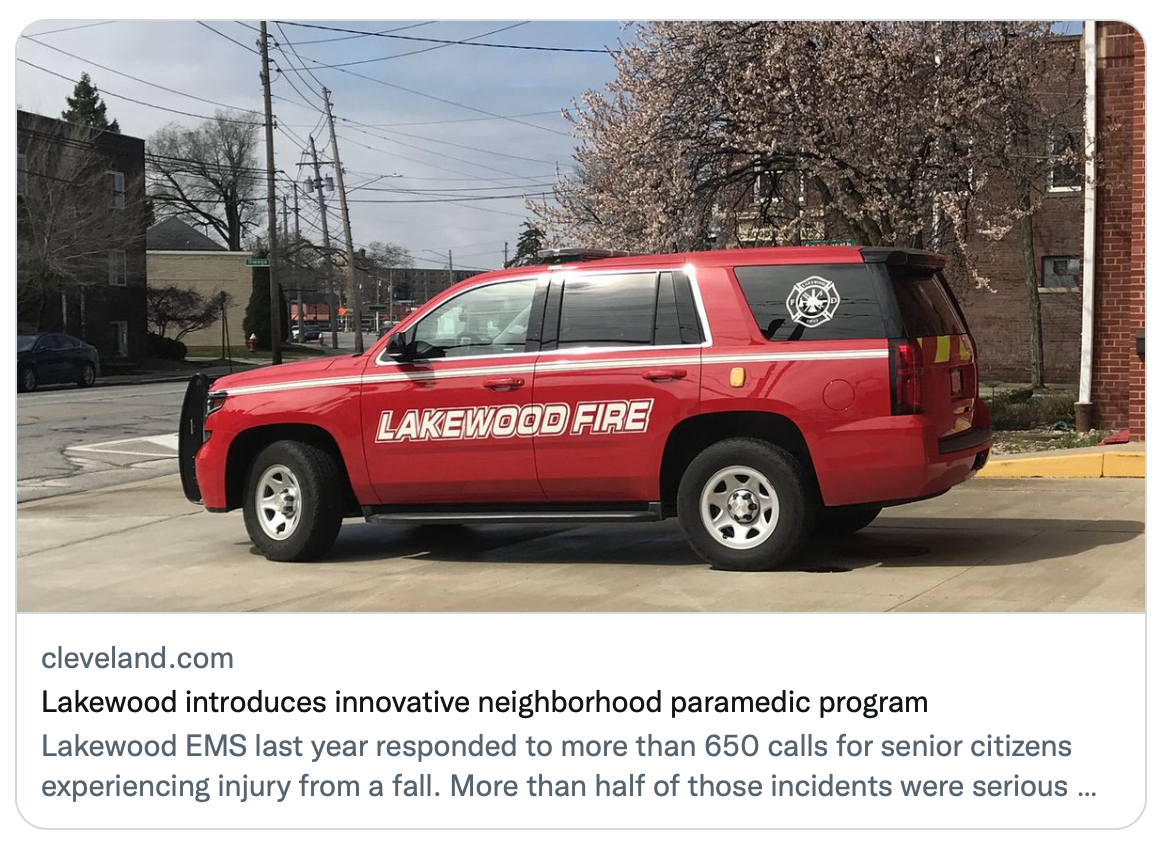EMS Team Helps Launch Neighborhood Paramedic Program 